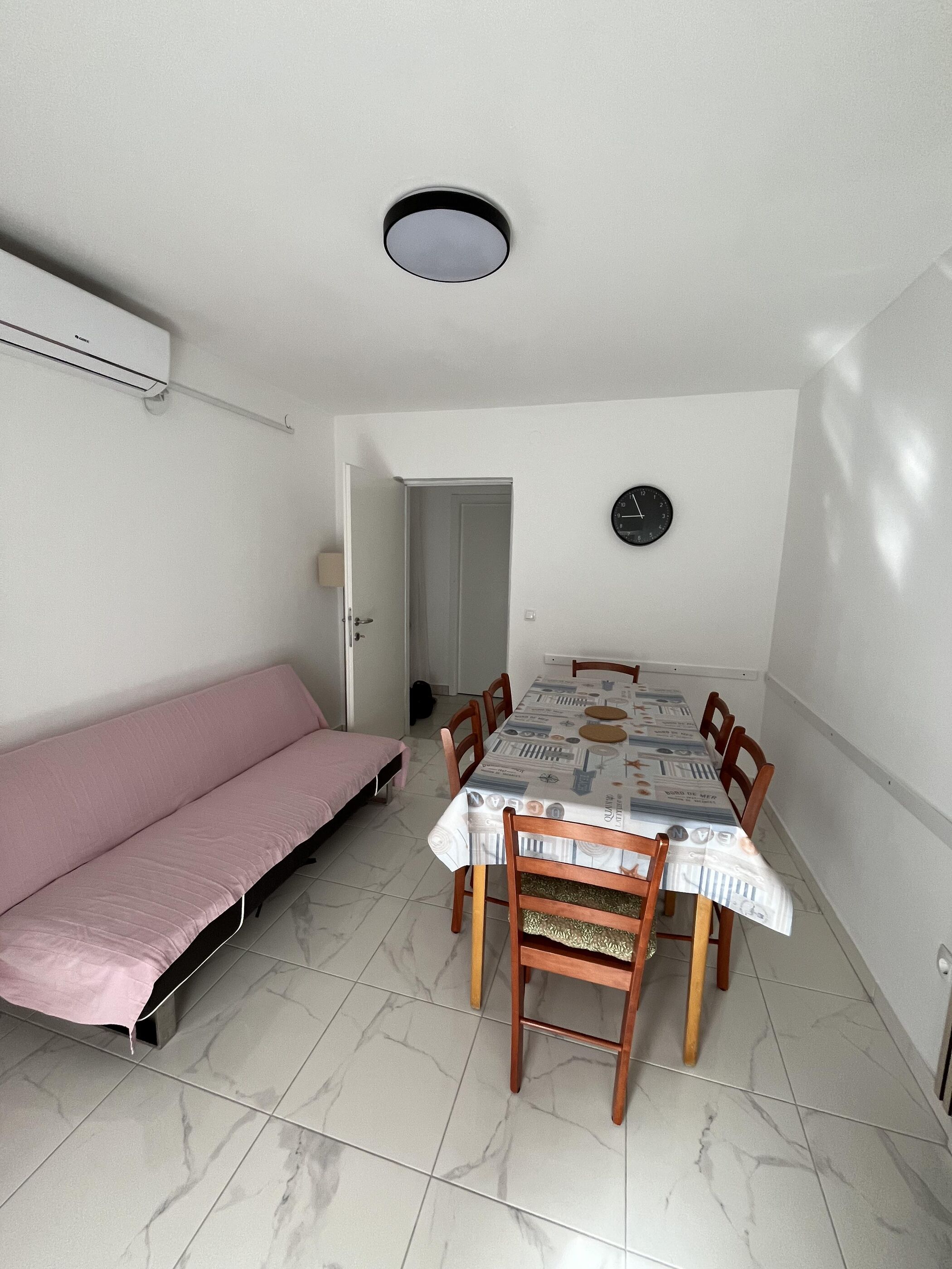 Apartments Paško 15485-A1