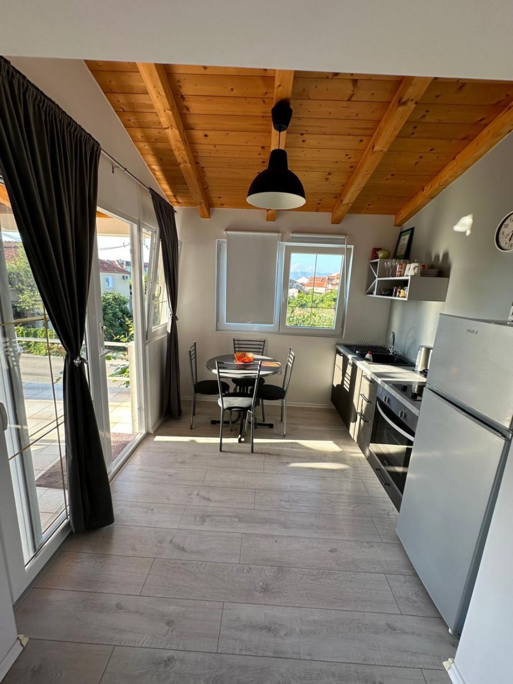 Apartments Ivana 111191-A1