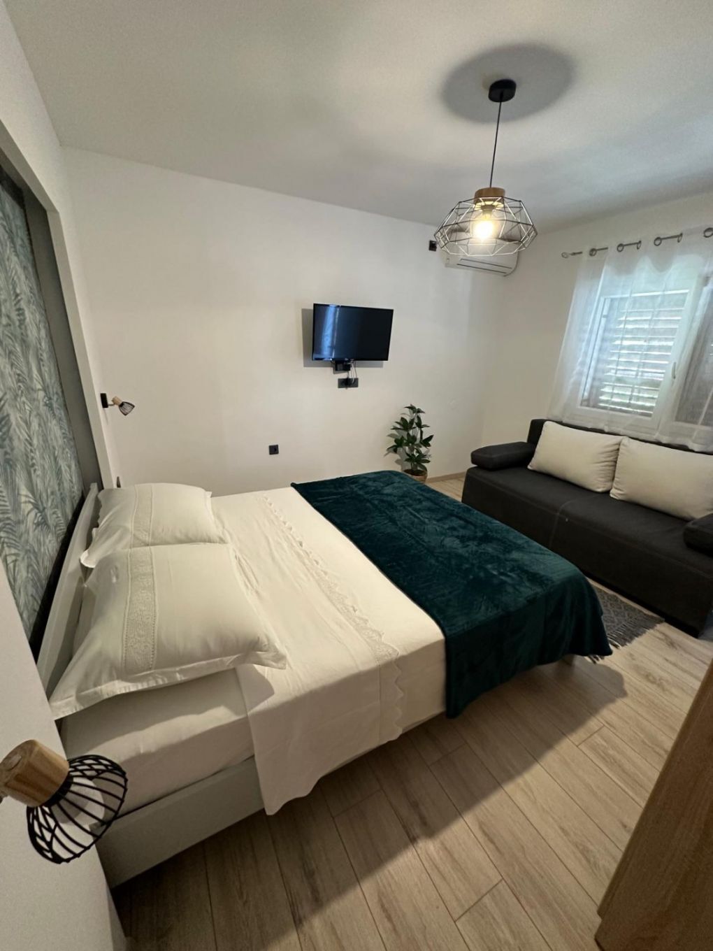 Apartments Ivana 111191-A2