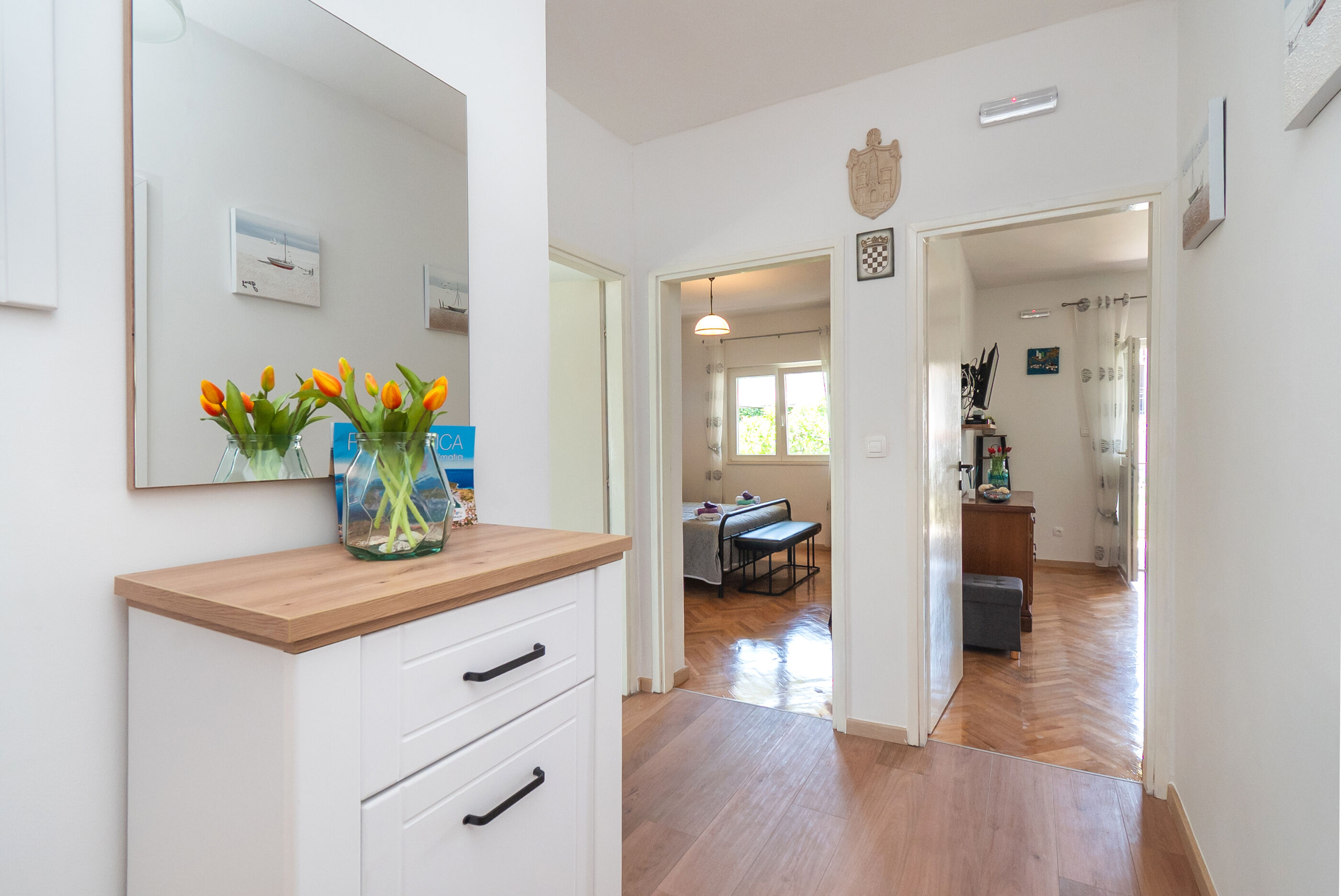 House Mirna 113971-K1