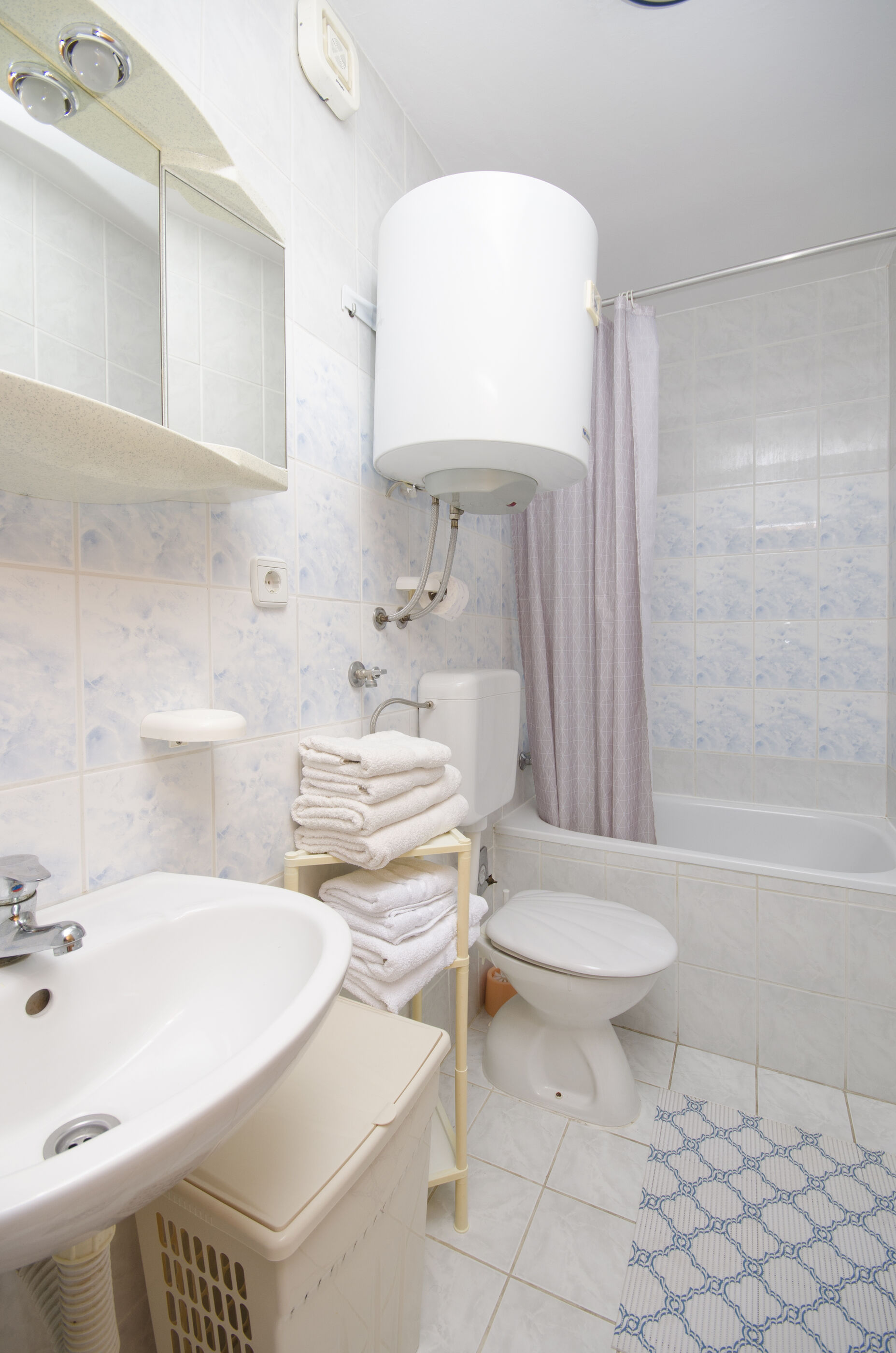 Apartment B & R with a Sea View 113951-A2