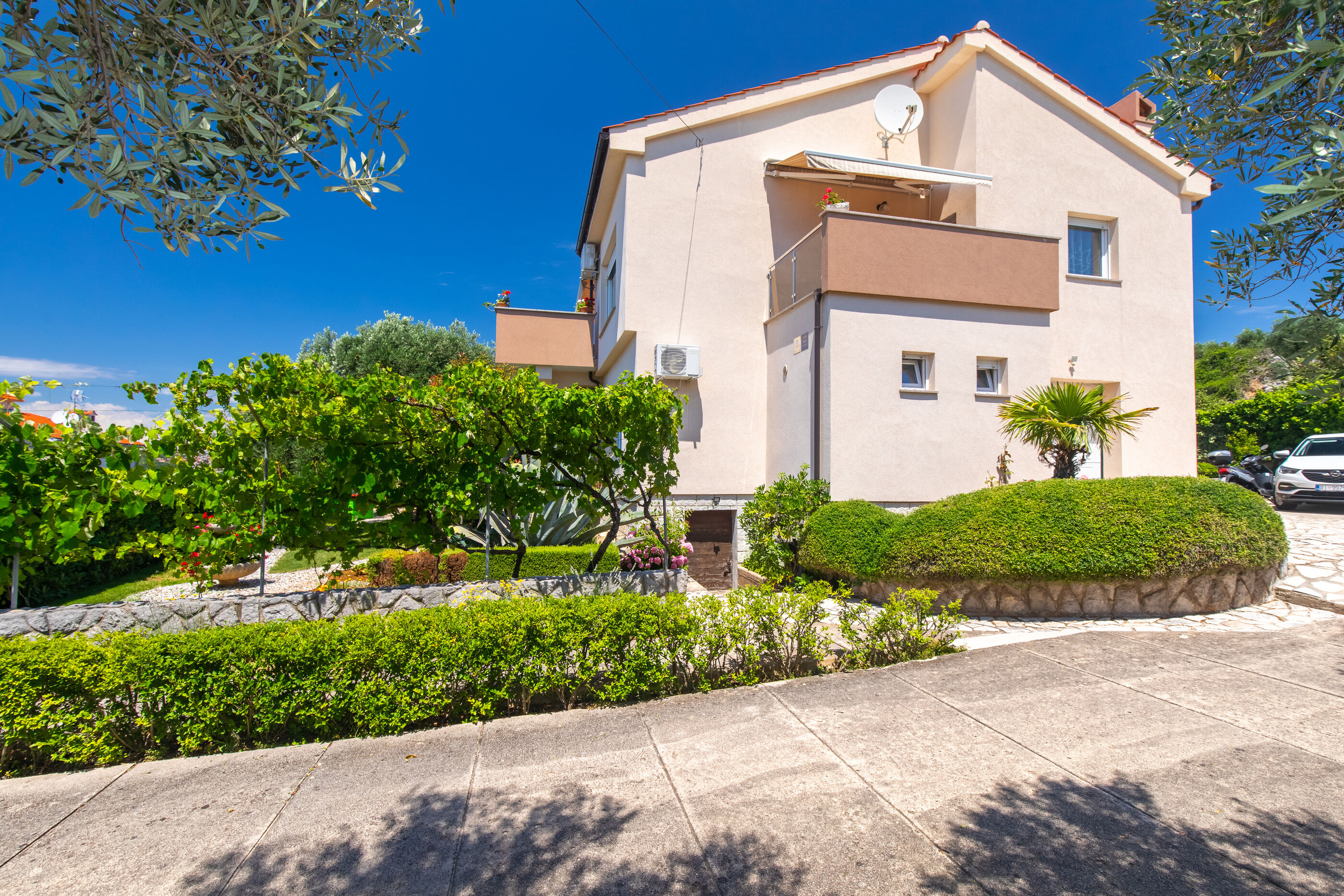 Apartments Miljenko 86141-A2