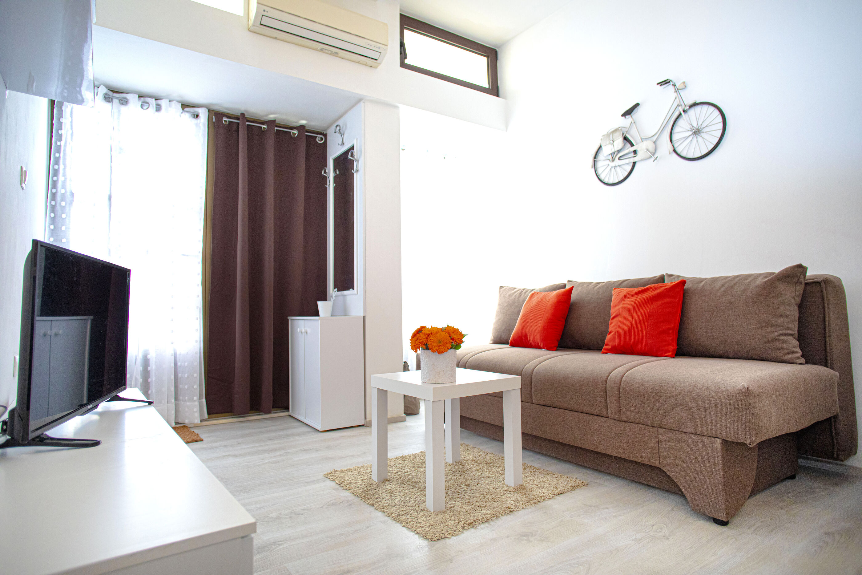 Apartments Silver Tree 113961-A3