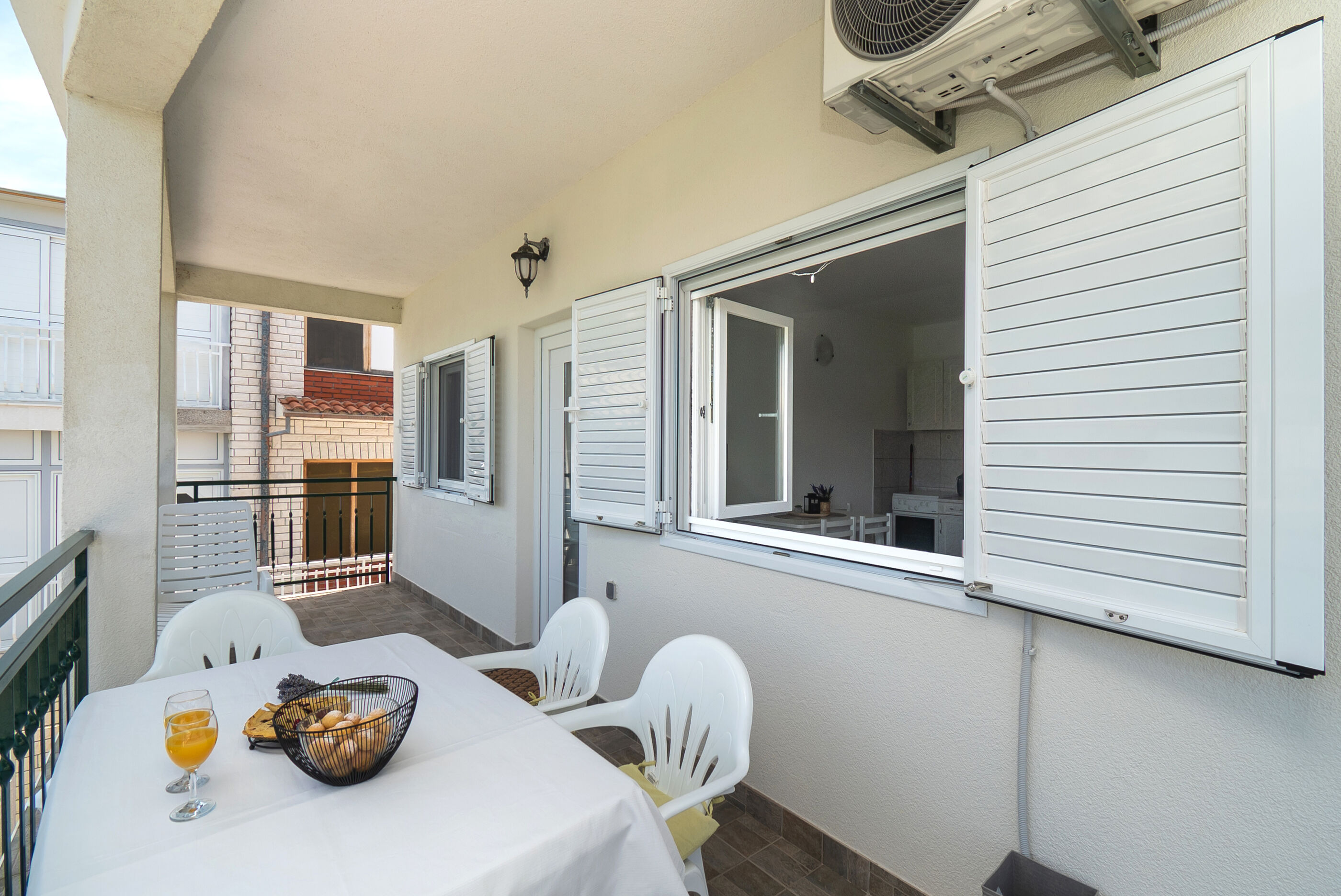 Apartments Ivica 22071-A3