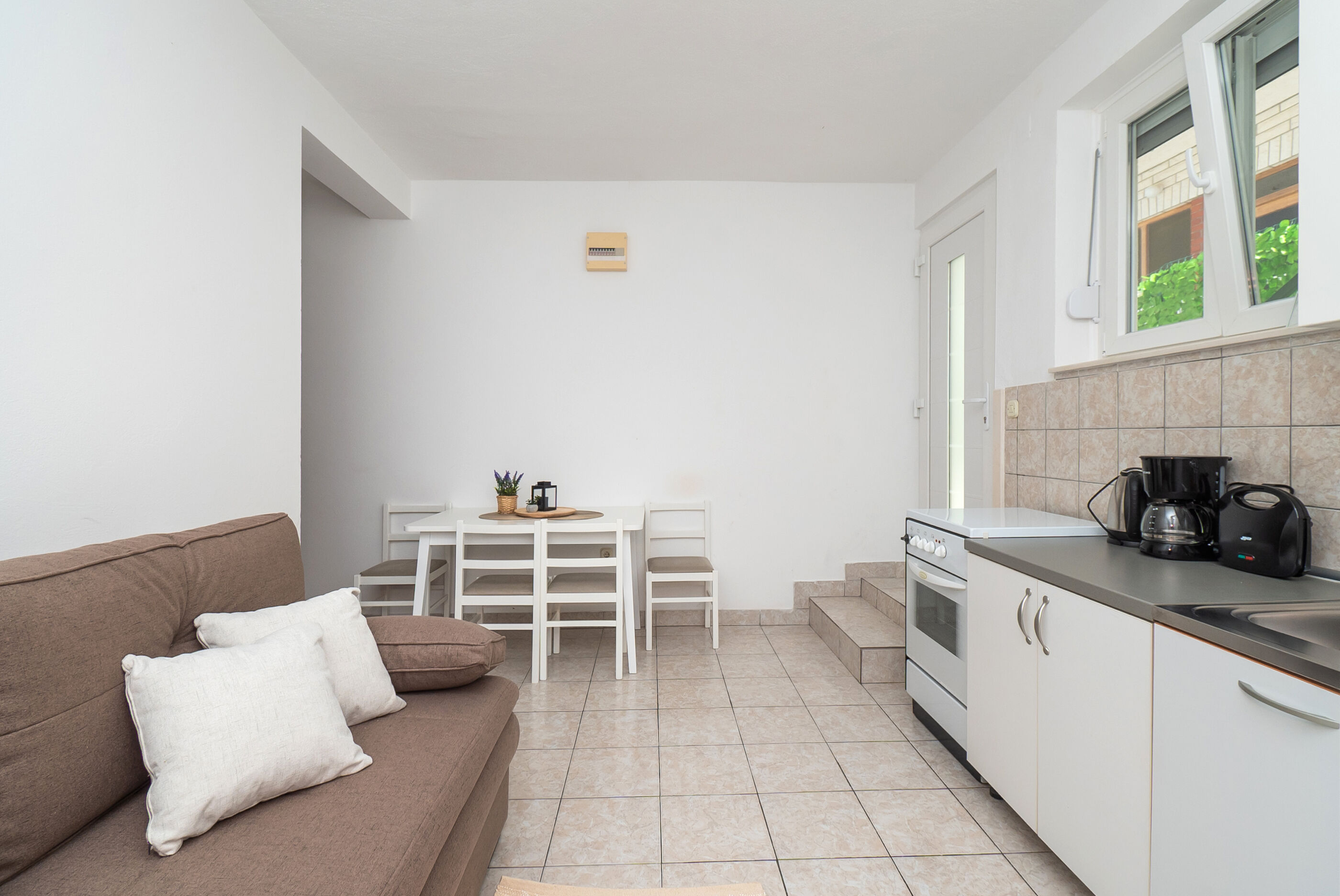 Apartments Ivica 22071-A2