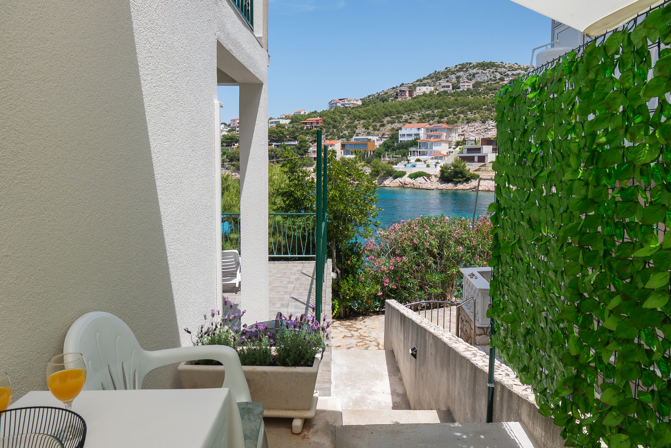 Apartments Ivica 22071-A2