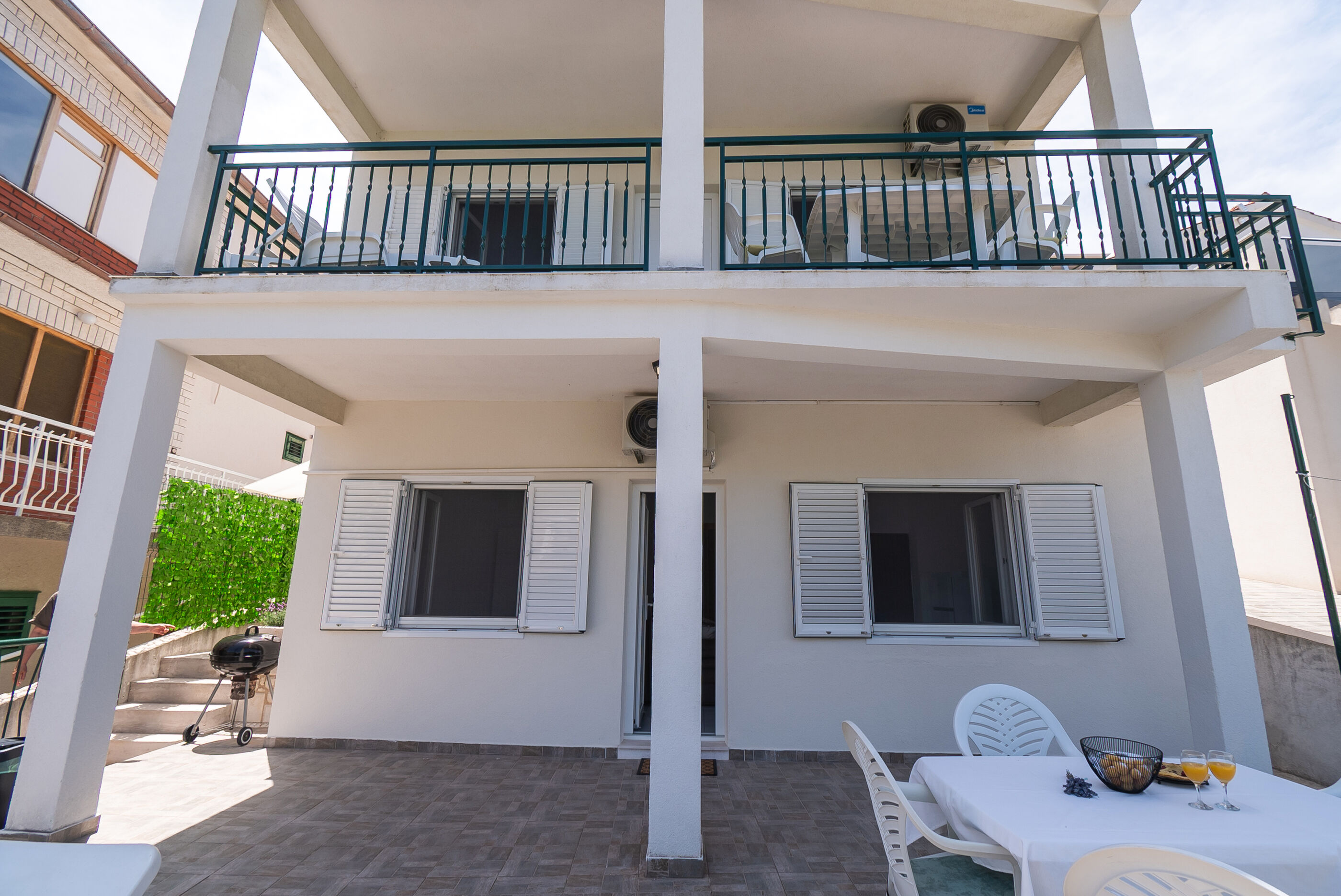 Apartments Ivica 22071-A1