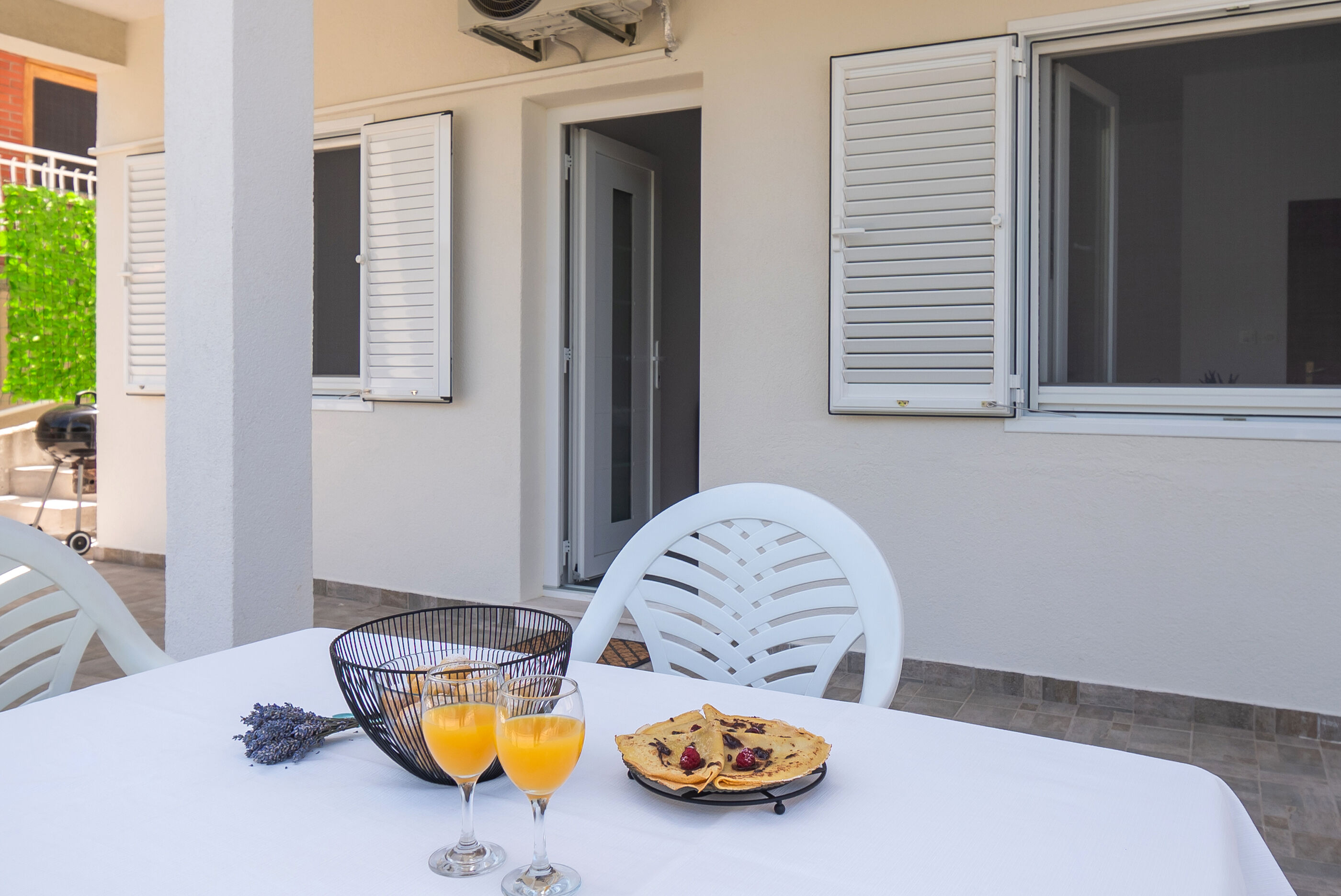 Apartments Ivica 22071-A1