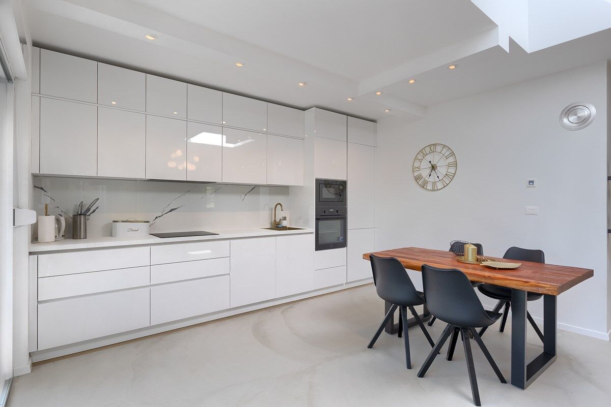 Villa Black and White 74317-K1