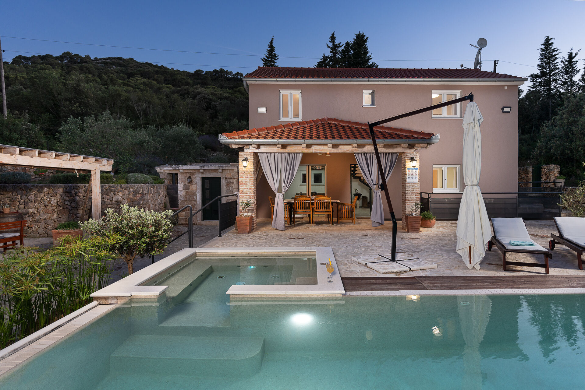 Villa Island Gem V9996-K1
