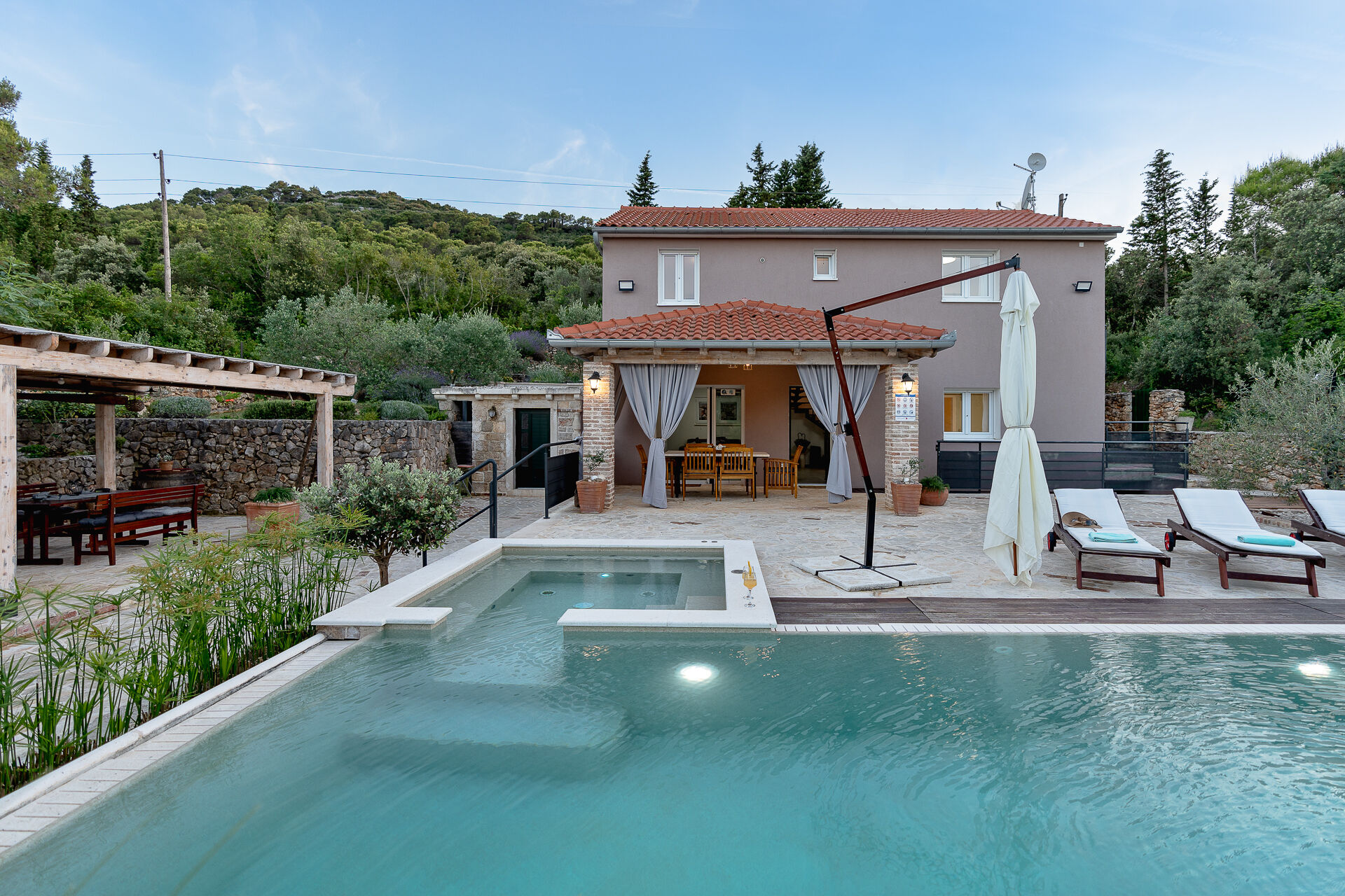 Villa Island Gem V9996-K1