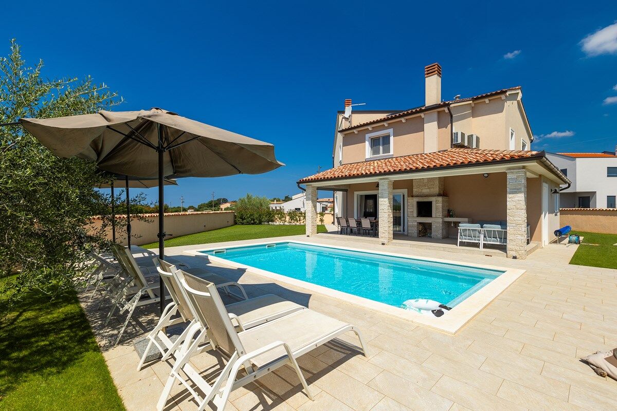 Villa Magica 74314-K1