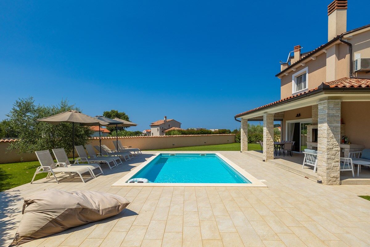 Villa Magica 74314-K1