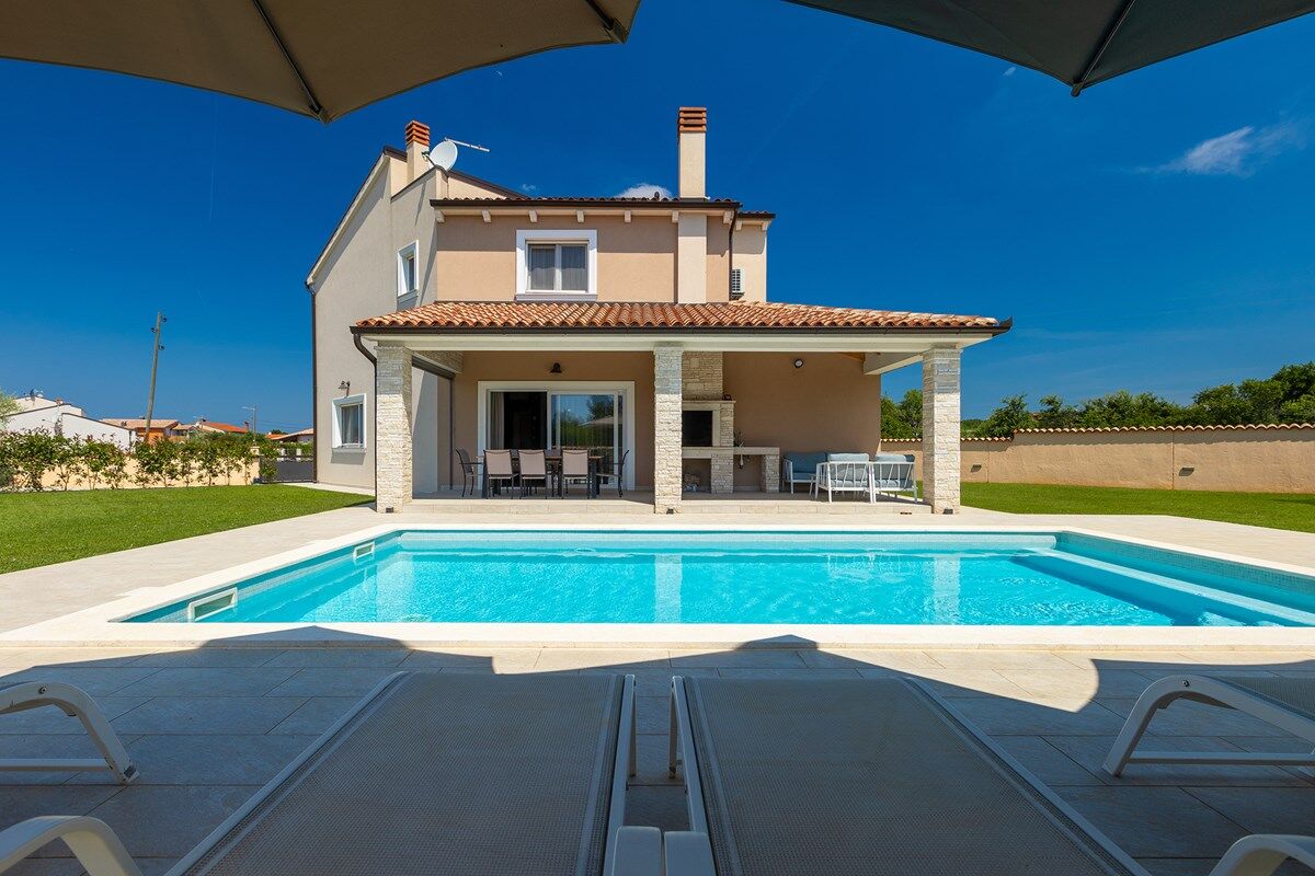 Villa Magica 74314-K1