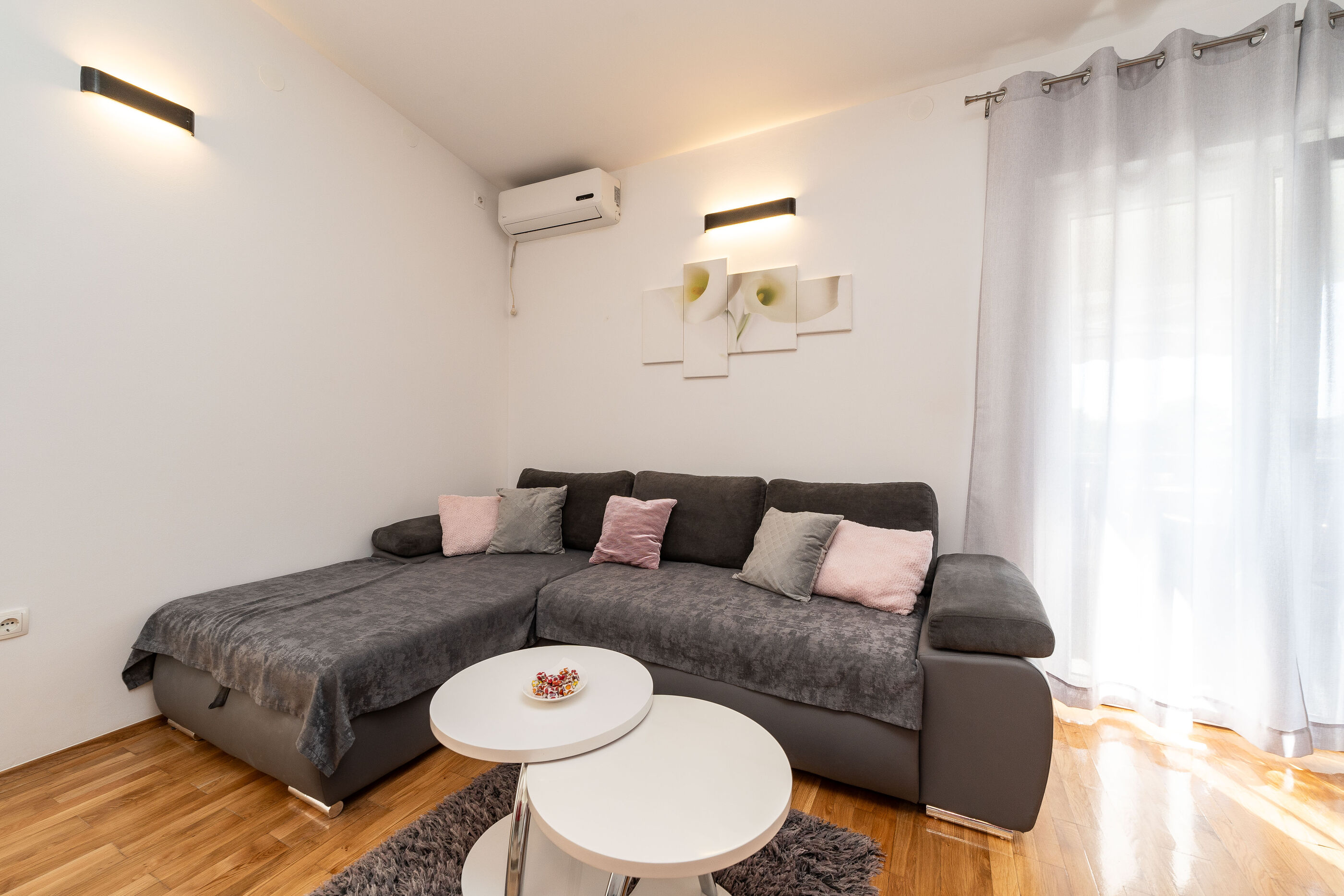 Apartments Grbic 64135-A1