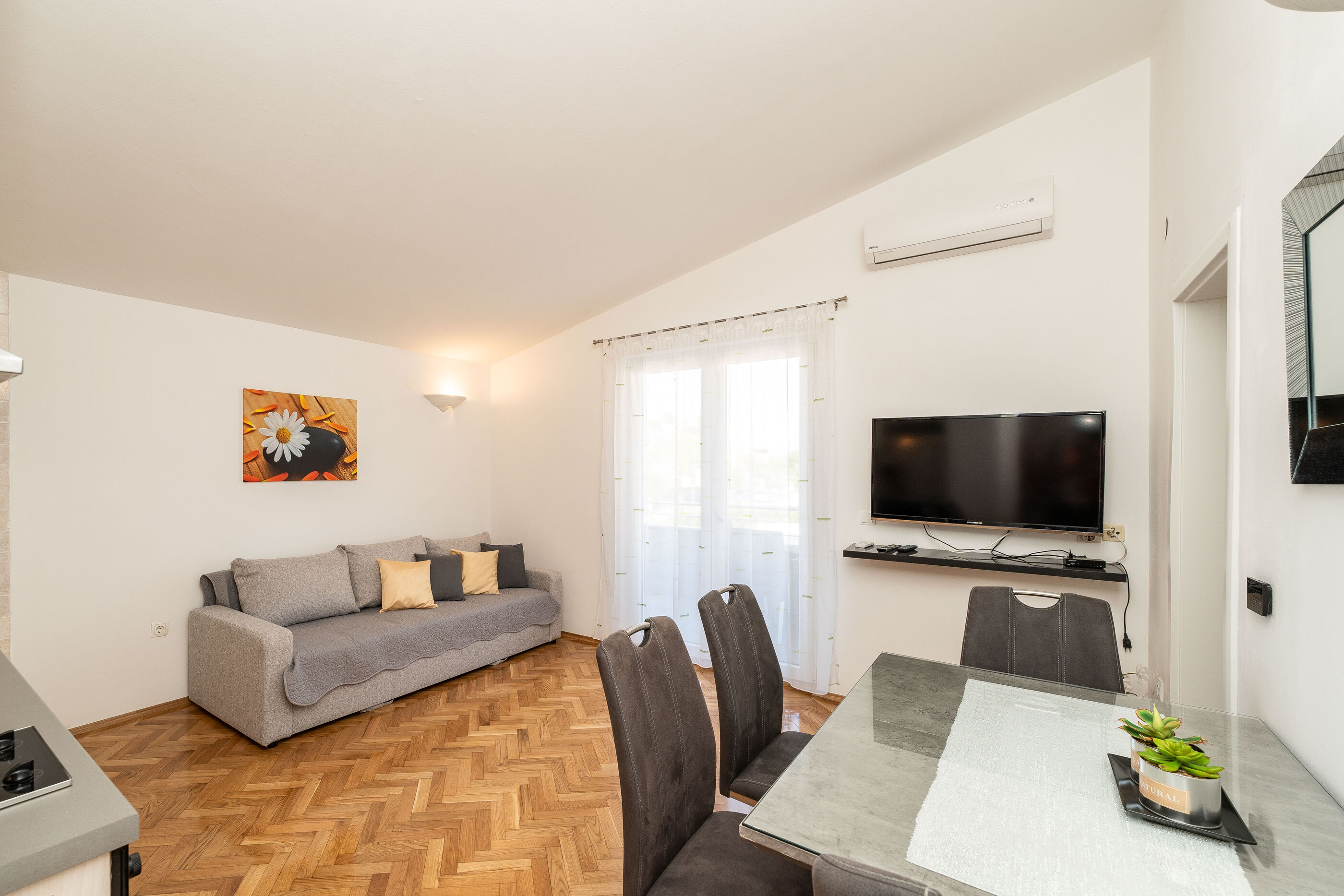Apartments Grbic 64135-A4