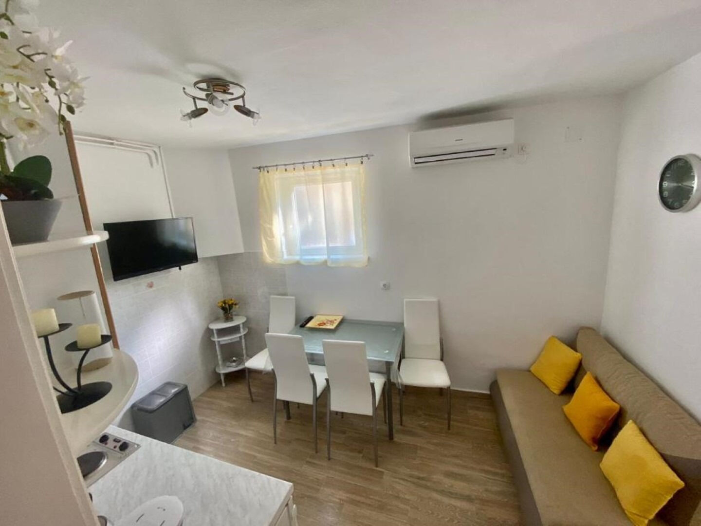 Apartments Franciska & Tihomir: 107451-A3