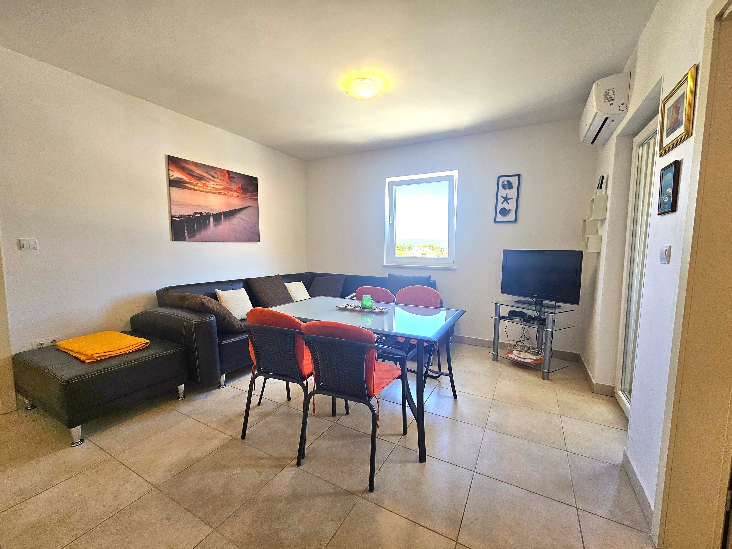 Apartment Tara 62052-A1