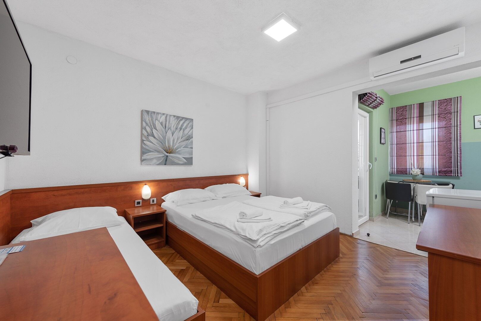 Apartments Jacqueline 81301-A4