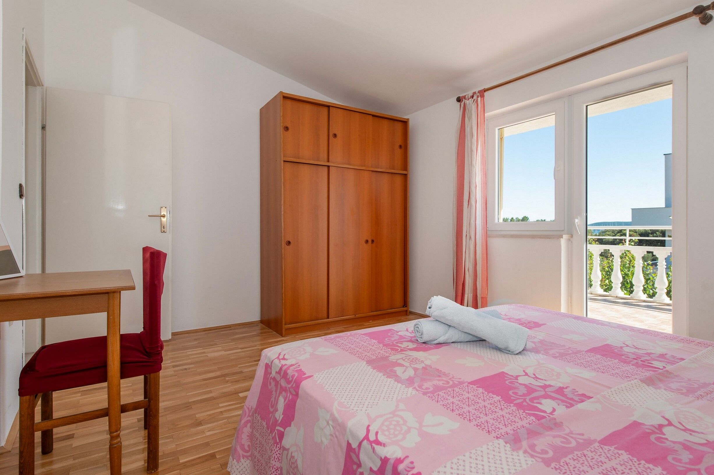 House Milica 14261-K1
