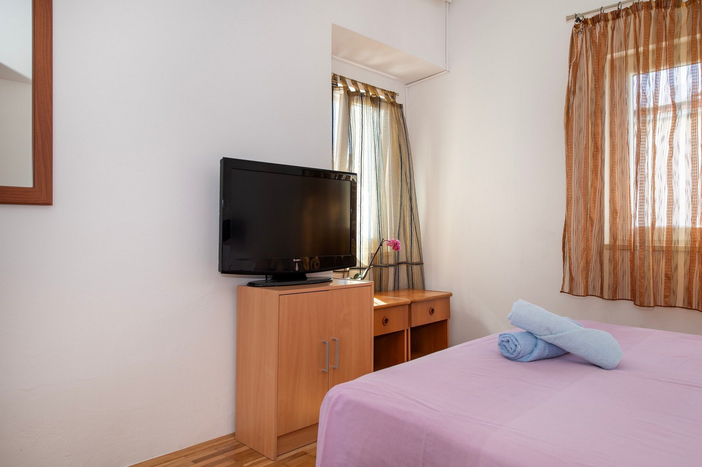 House Milica 14261-K1