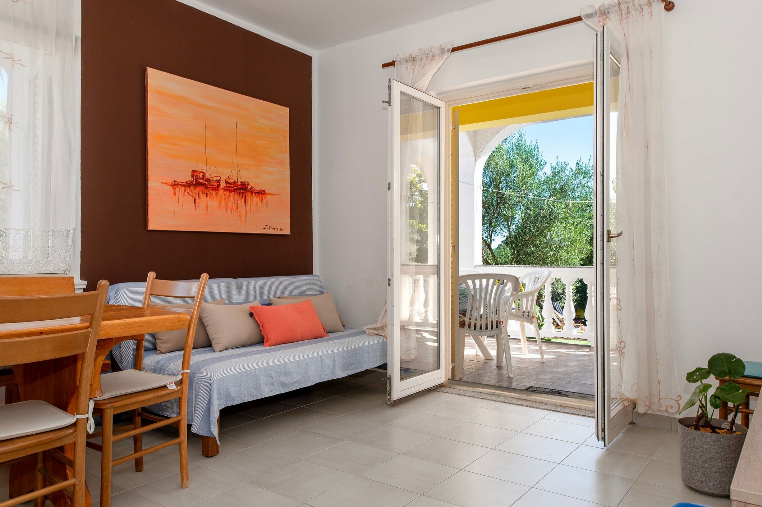 House Milica 14261-K1