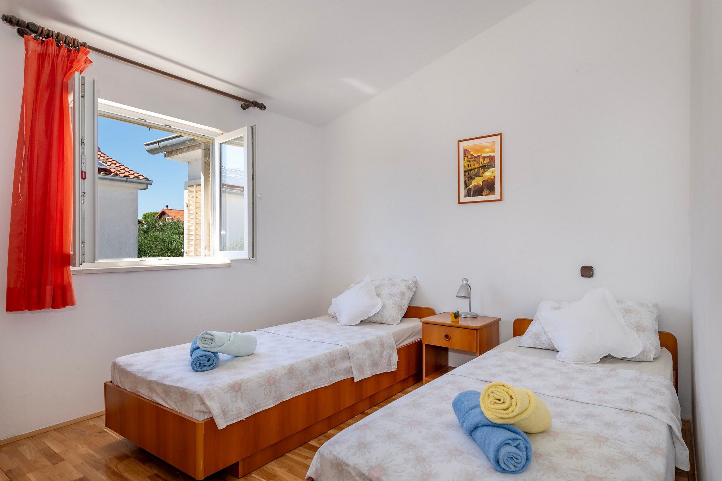 House Milica 14261-K1