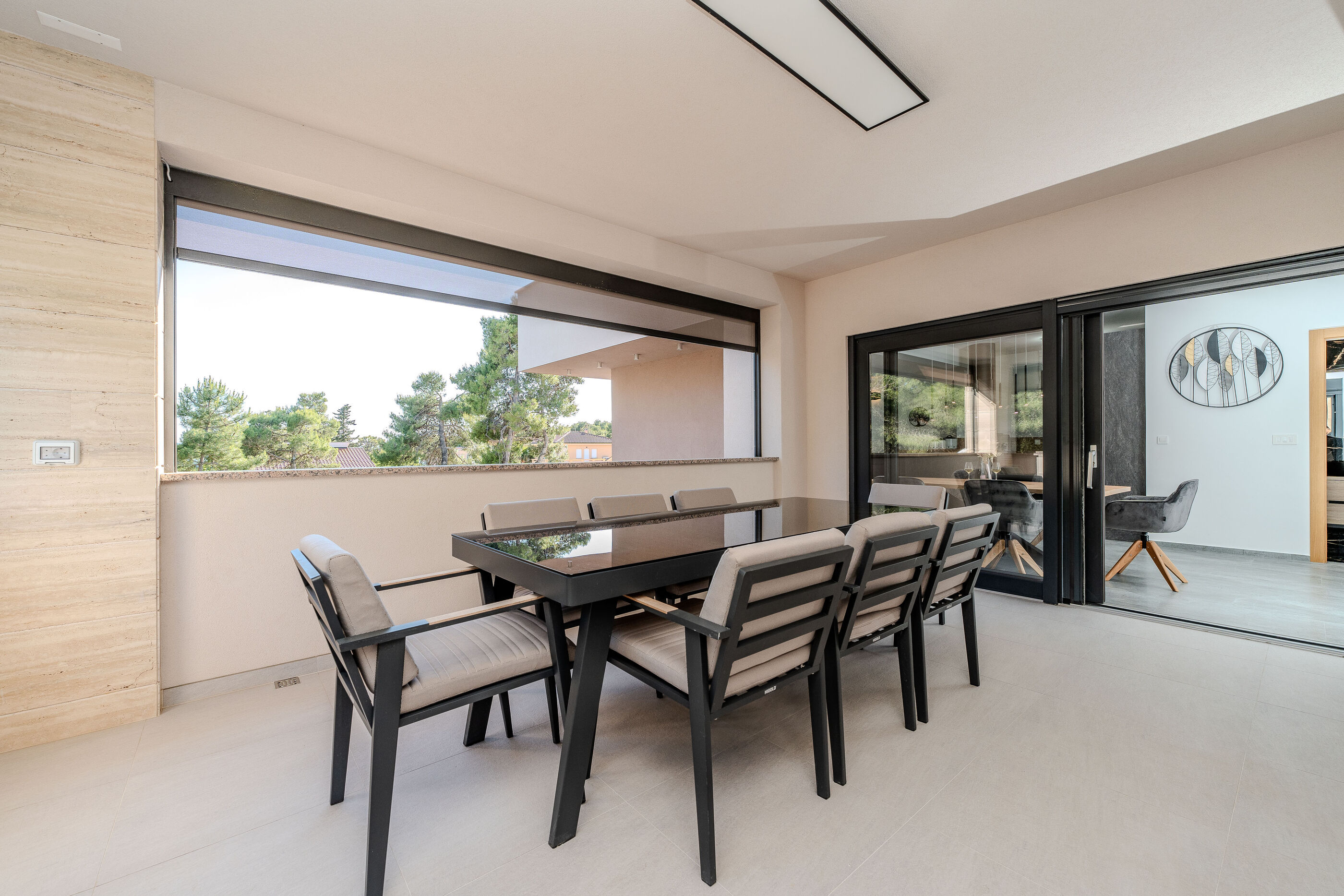 Apartments Villa Royal 44969-A1