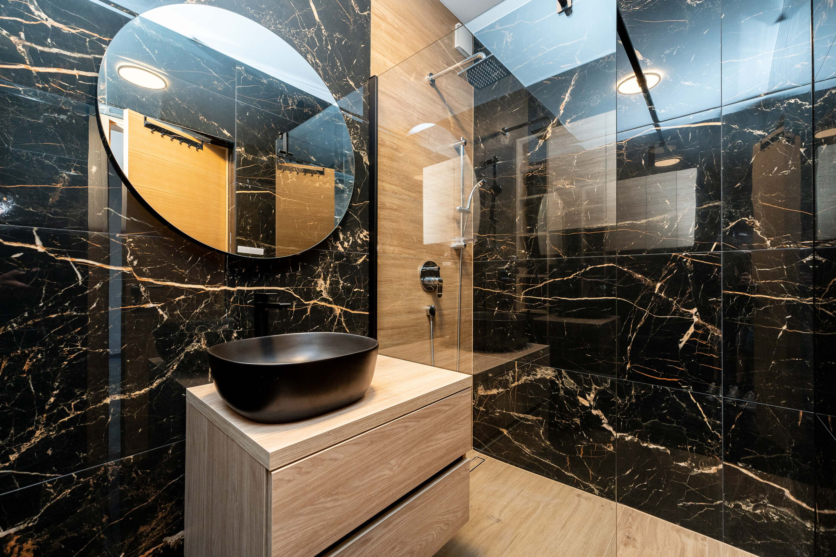 Apartments Villa Royal 44969-A1