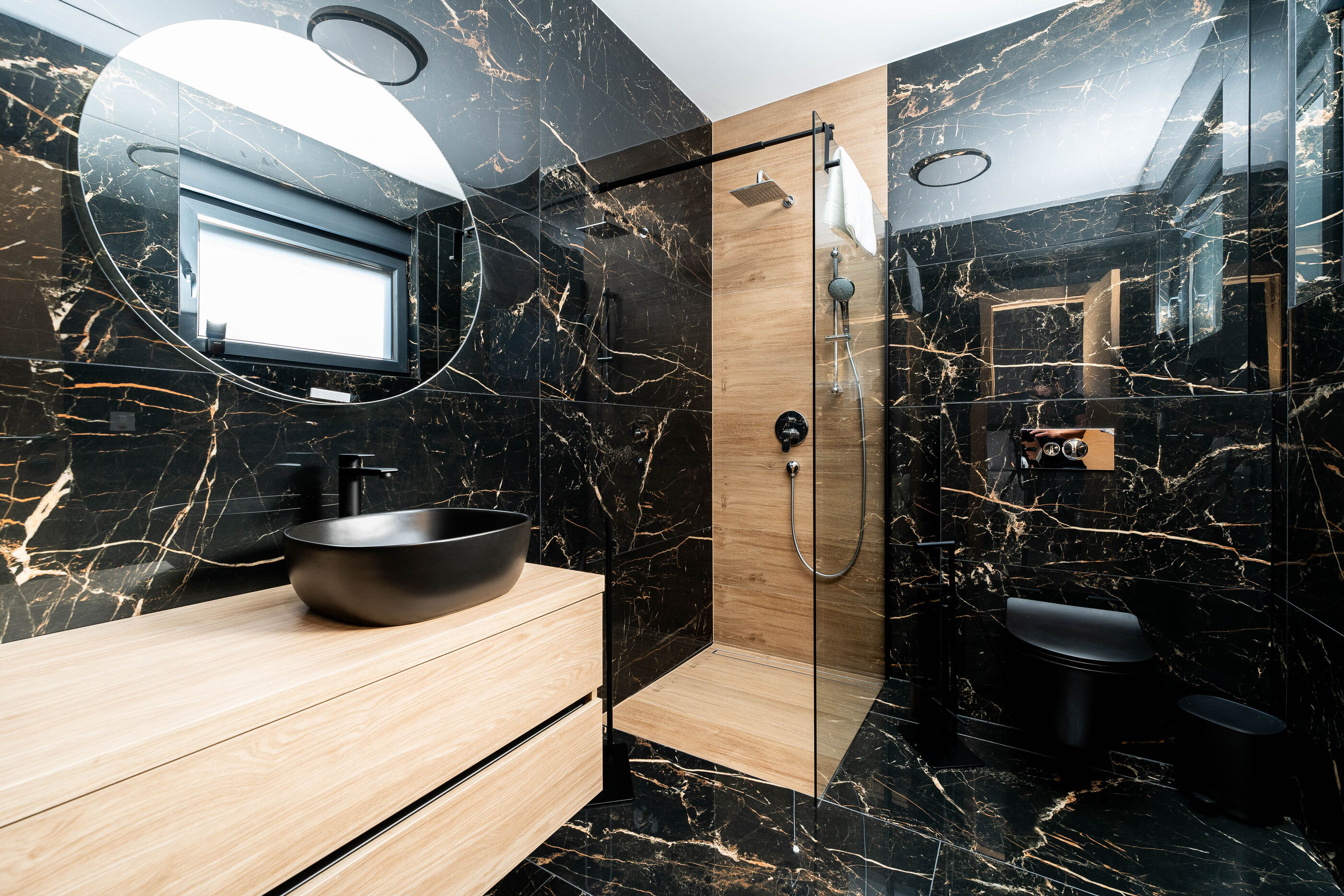 Apartments Villa Royal 44969-A1