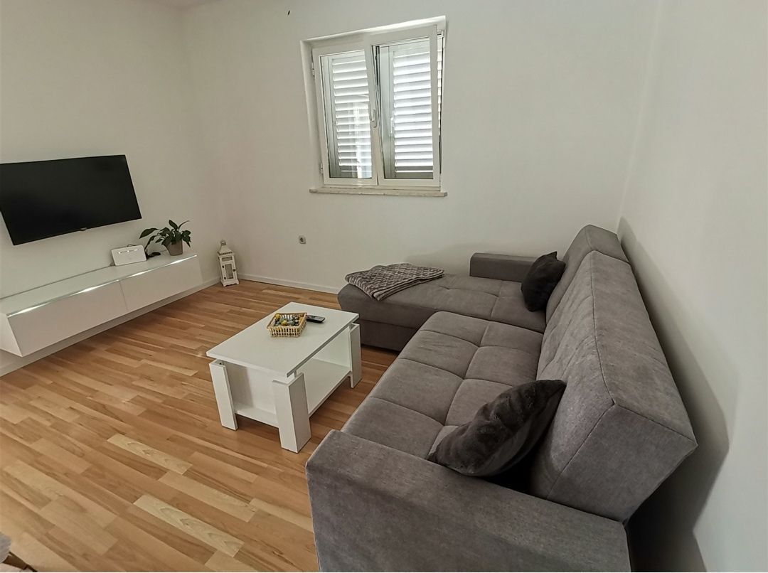 House Ule 2 114291-K1
