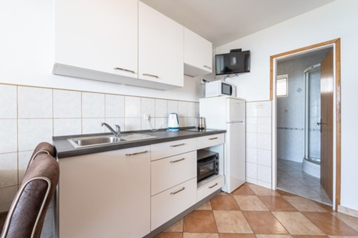 Apartments Edi 105881-A2