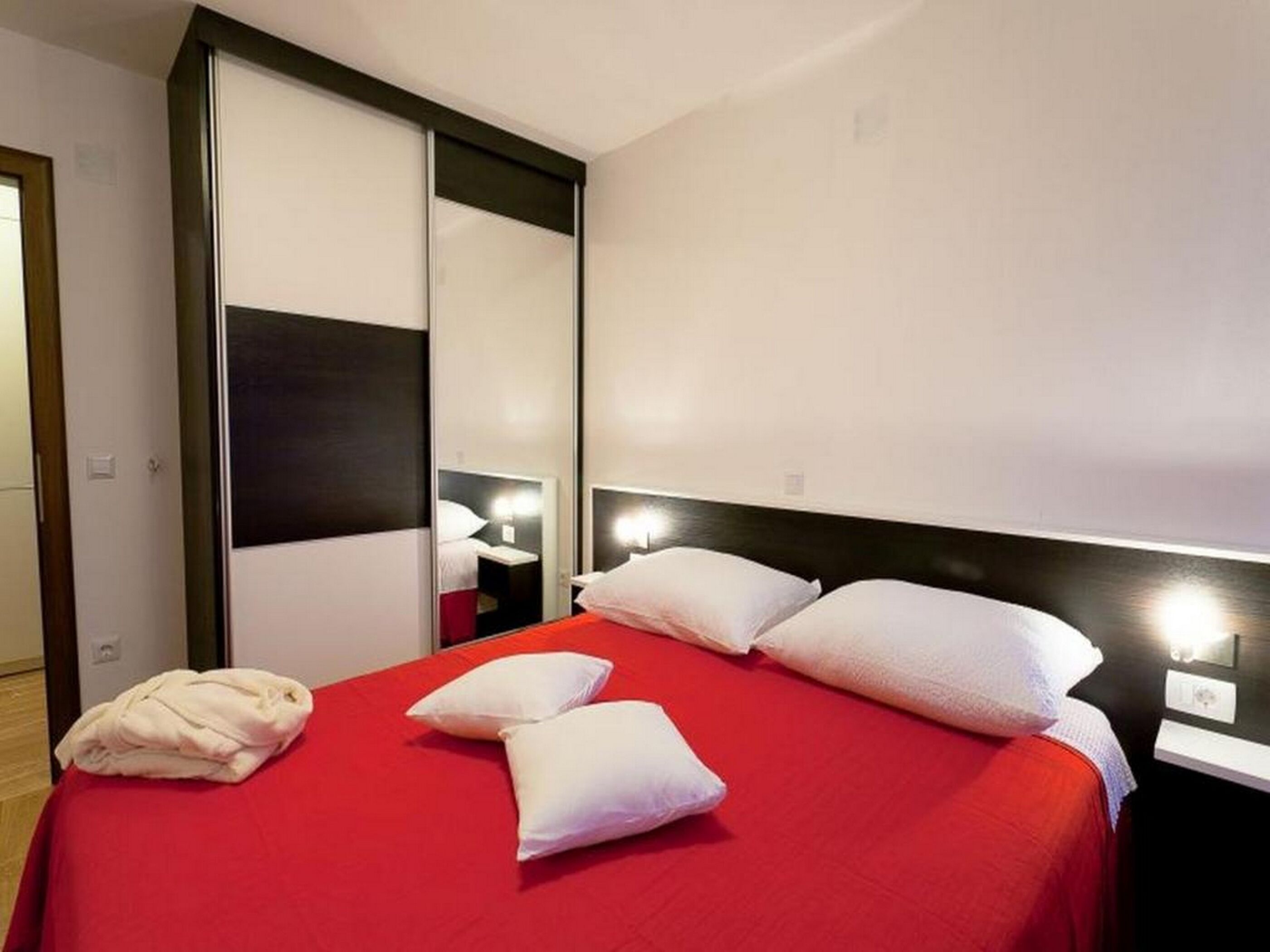 Apartments Grbic 64135-A5