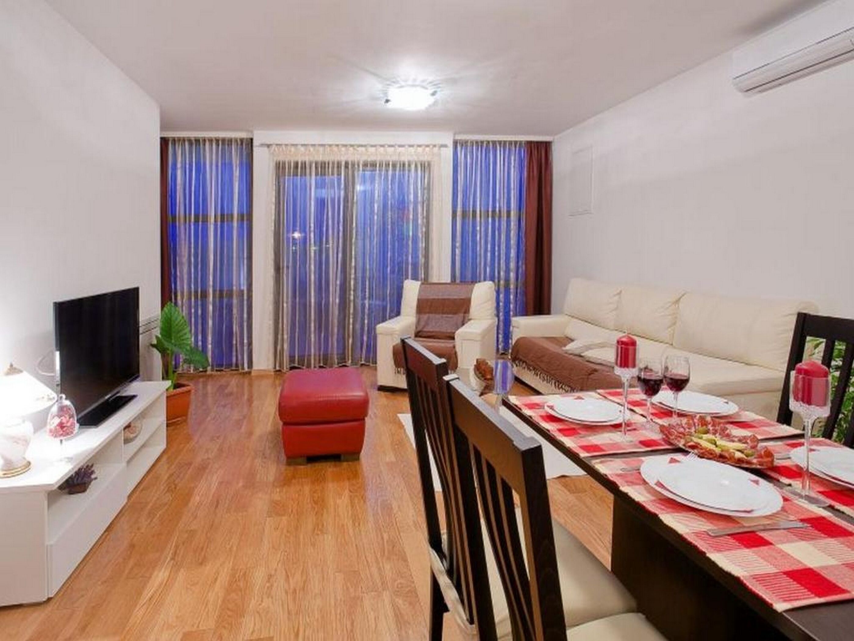 Apartments Grbic 64135-A5