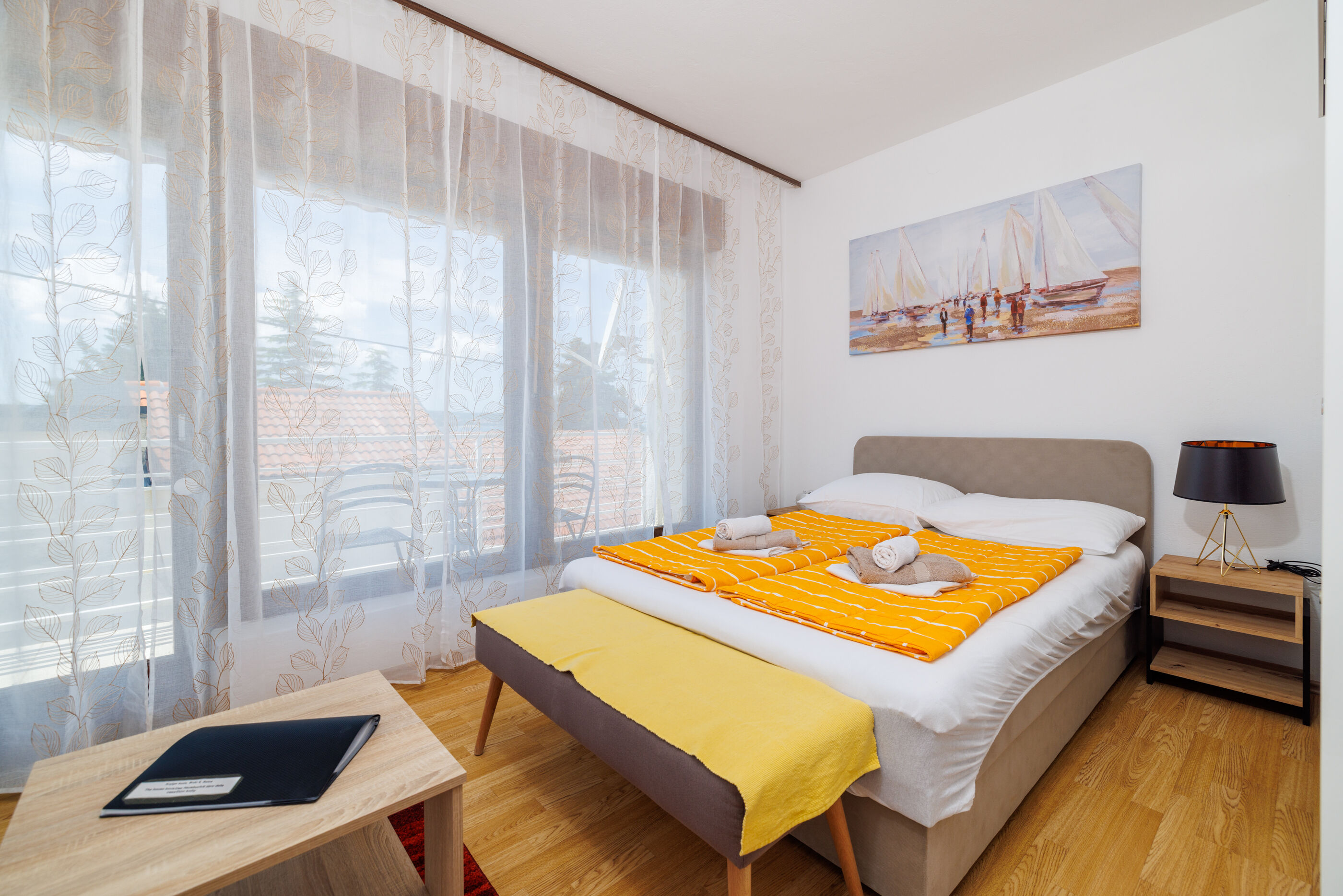 Apartments Zec 82271-A4