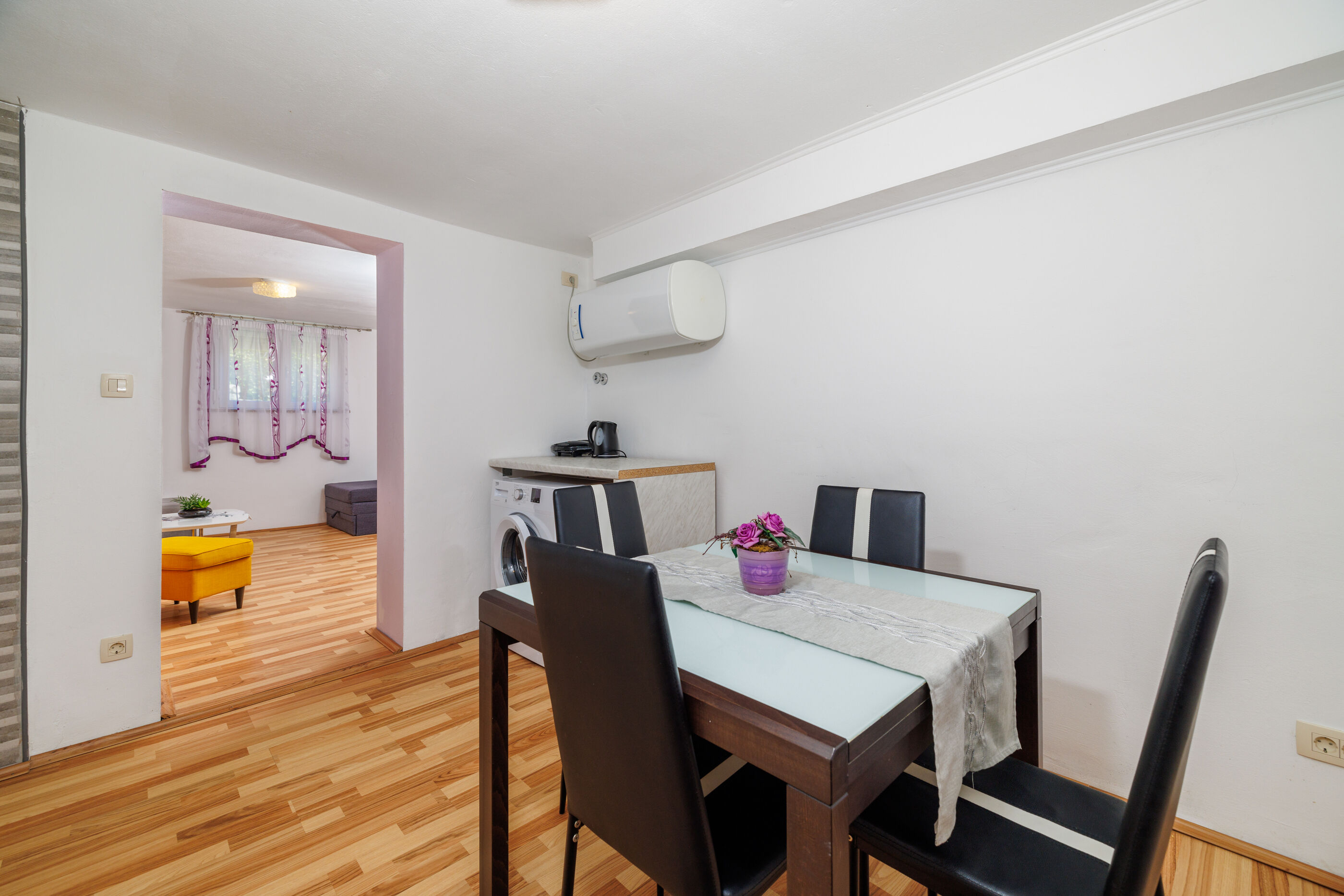 Apartment Mariposa 62759-A2