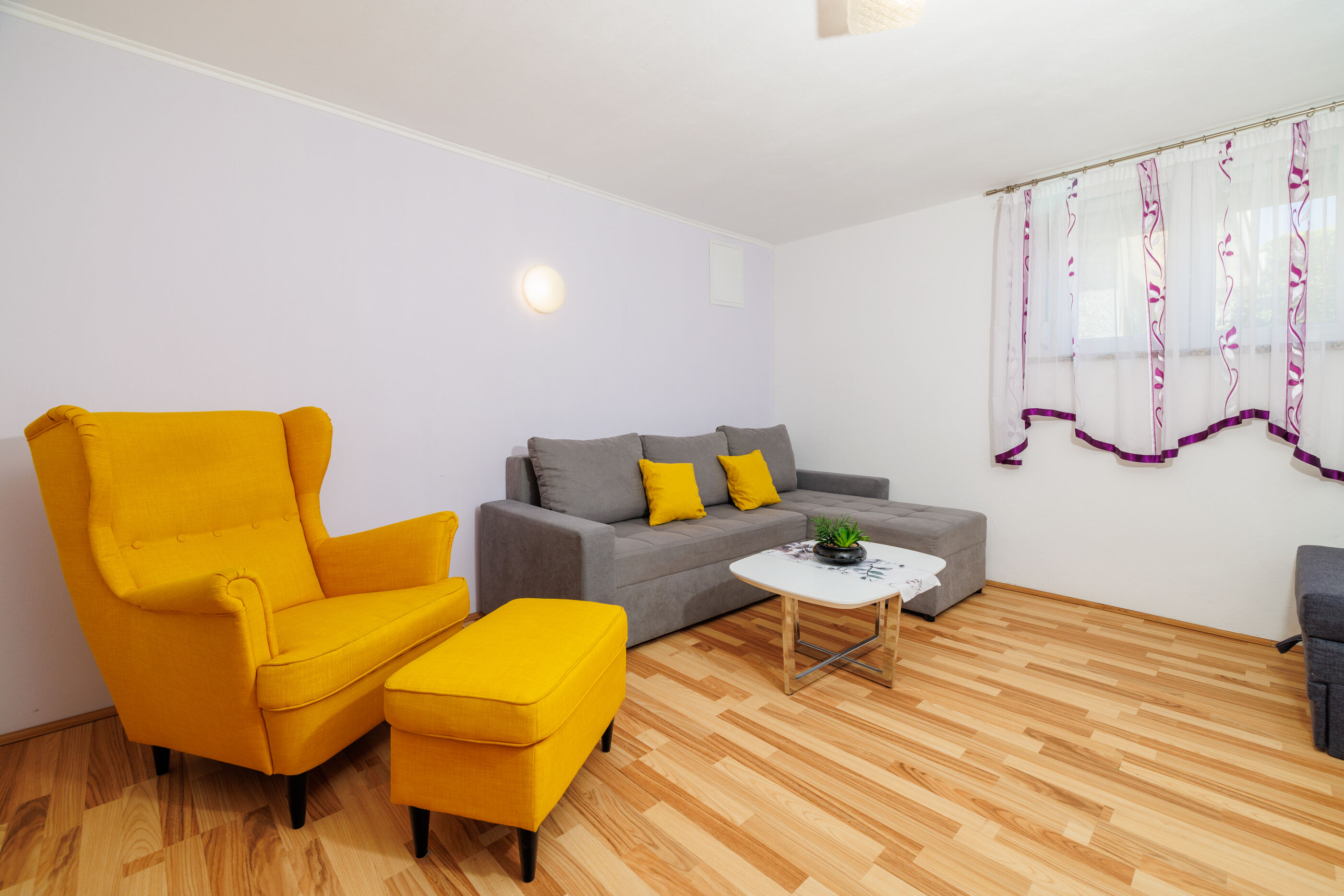 Apartment Mariposa 62759-A2