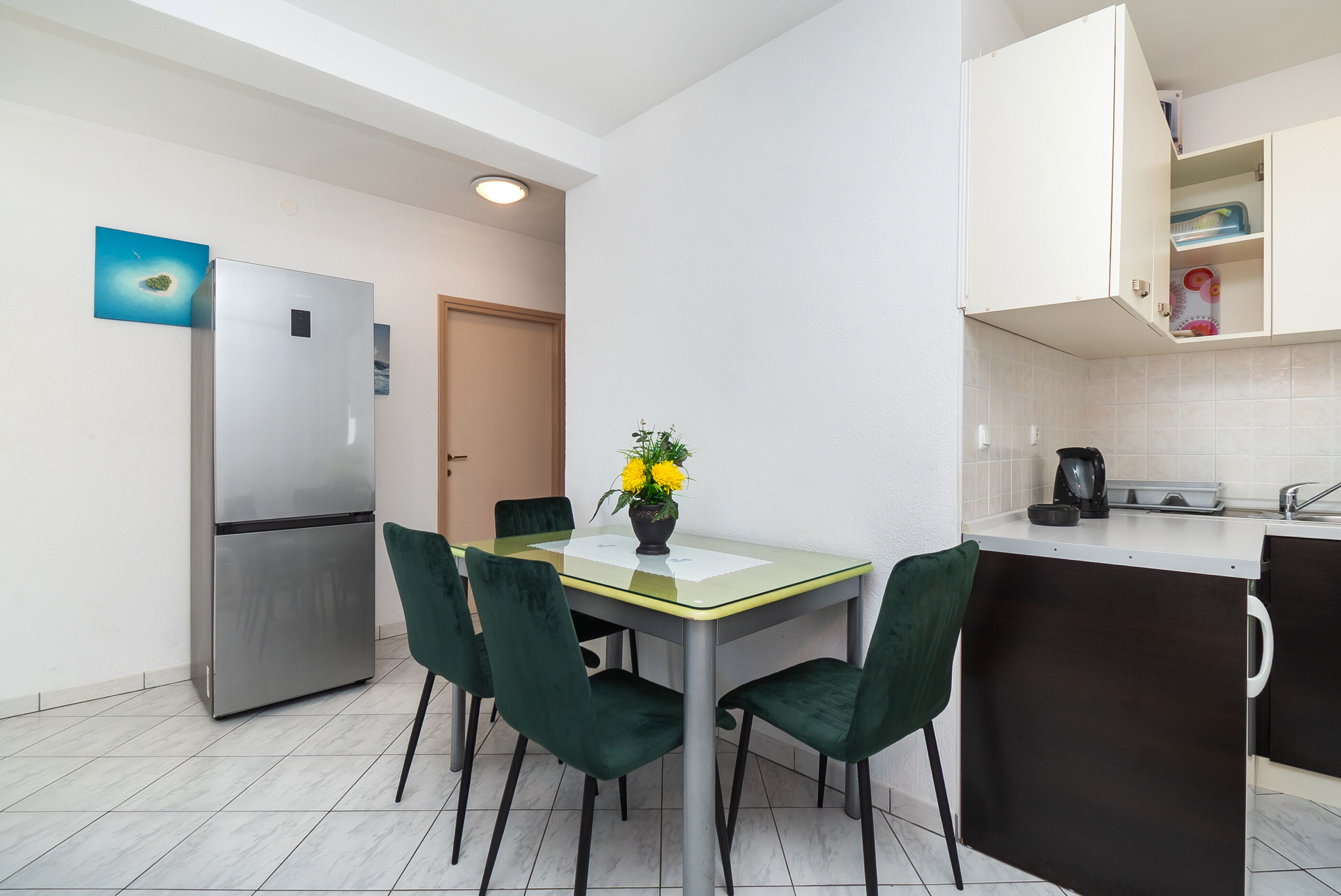 Apartments and Room Sanja 99261-A1