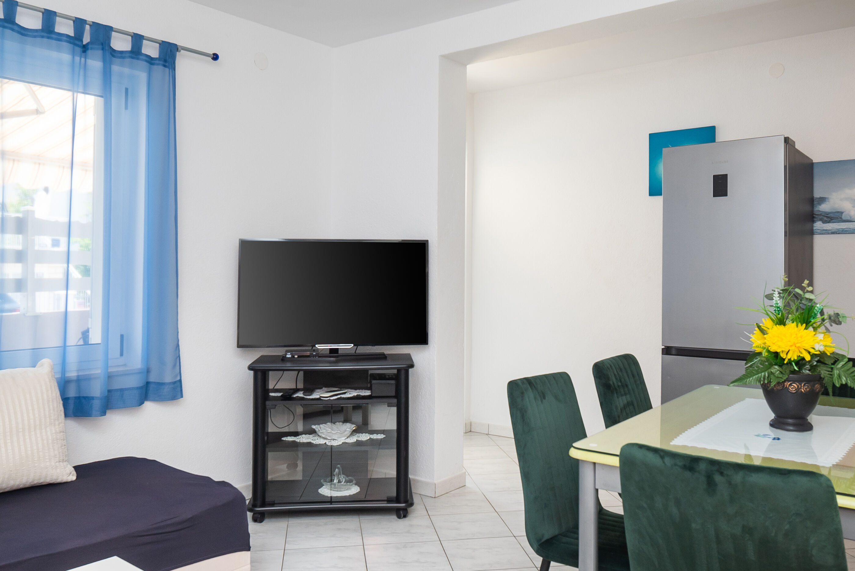 Apartments and Room Sanja 99261-A1