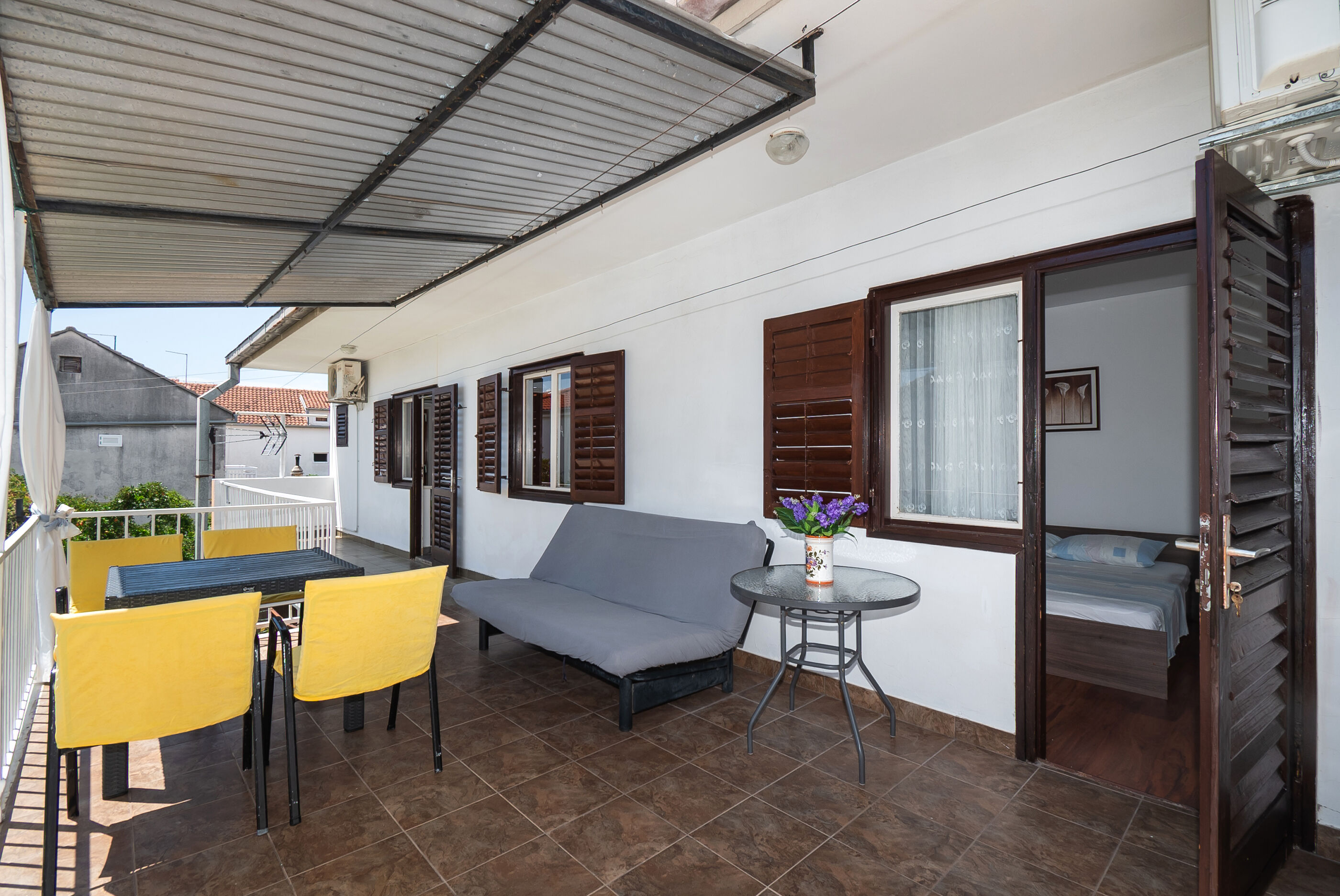 Apartments and Room Sanja 99261-A3