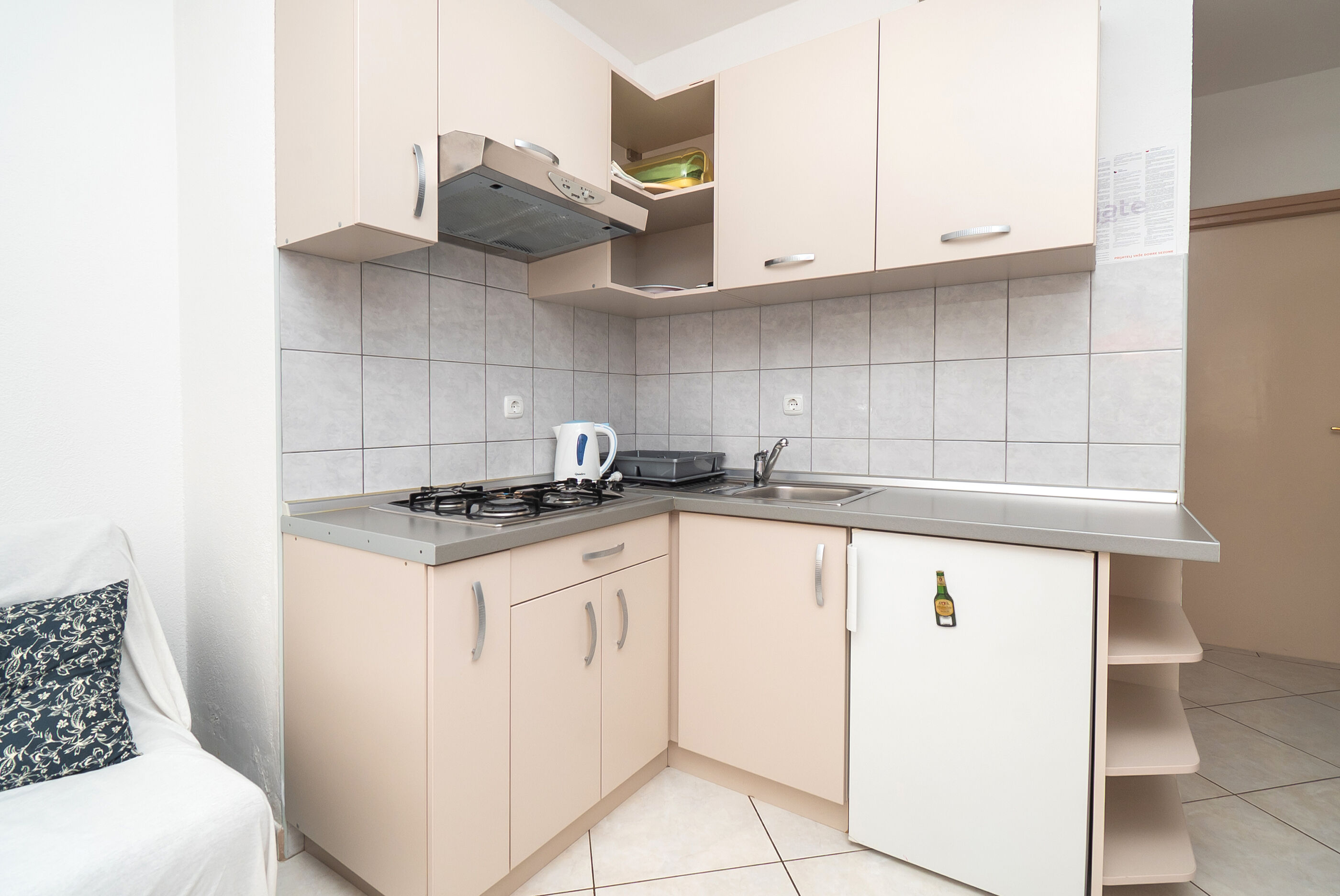 Apartments and Room Sanja 99261-A2