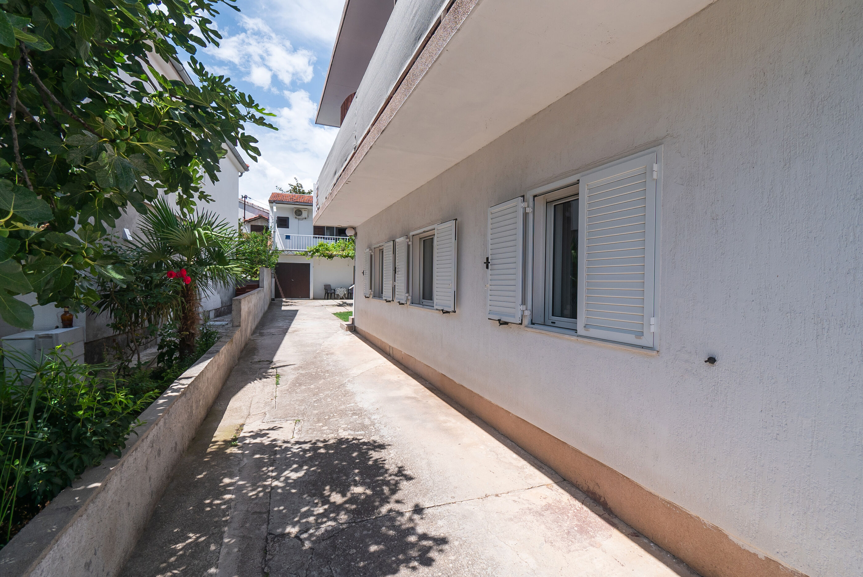 Apartments and Room Sanja 99261-S1