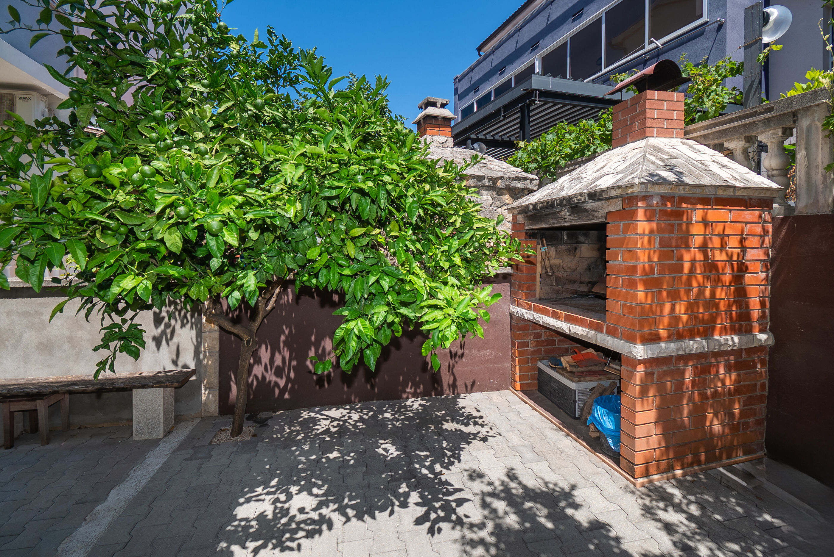 Apartments Lemon 99271-A2