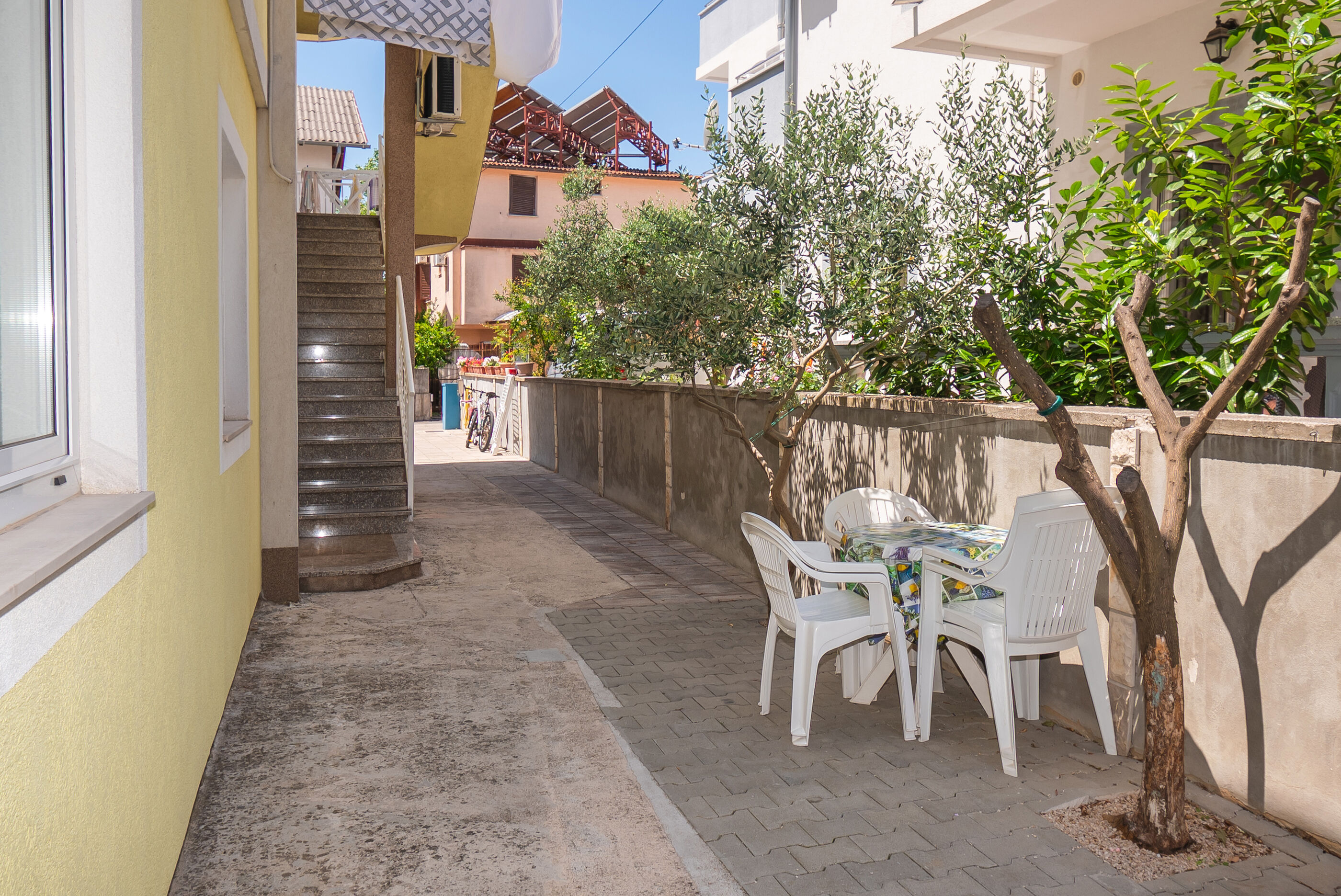 Apartments Lemon 99271-A2