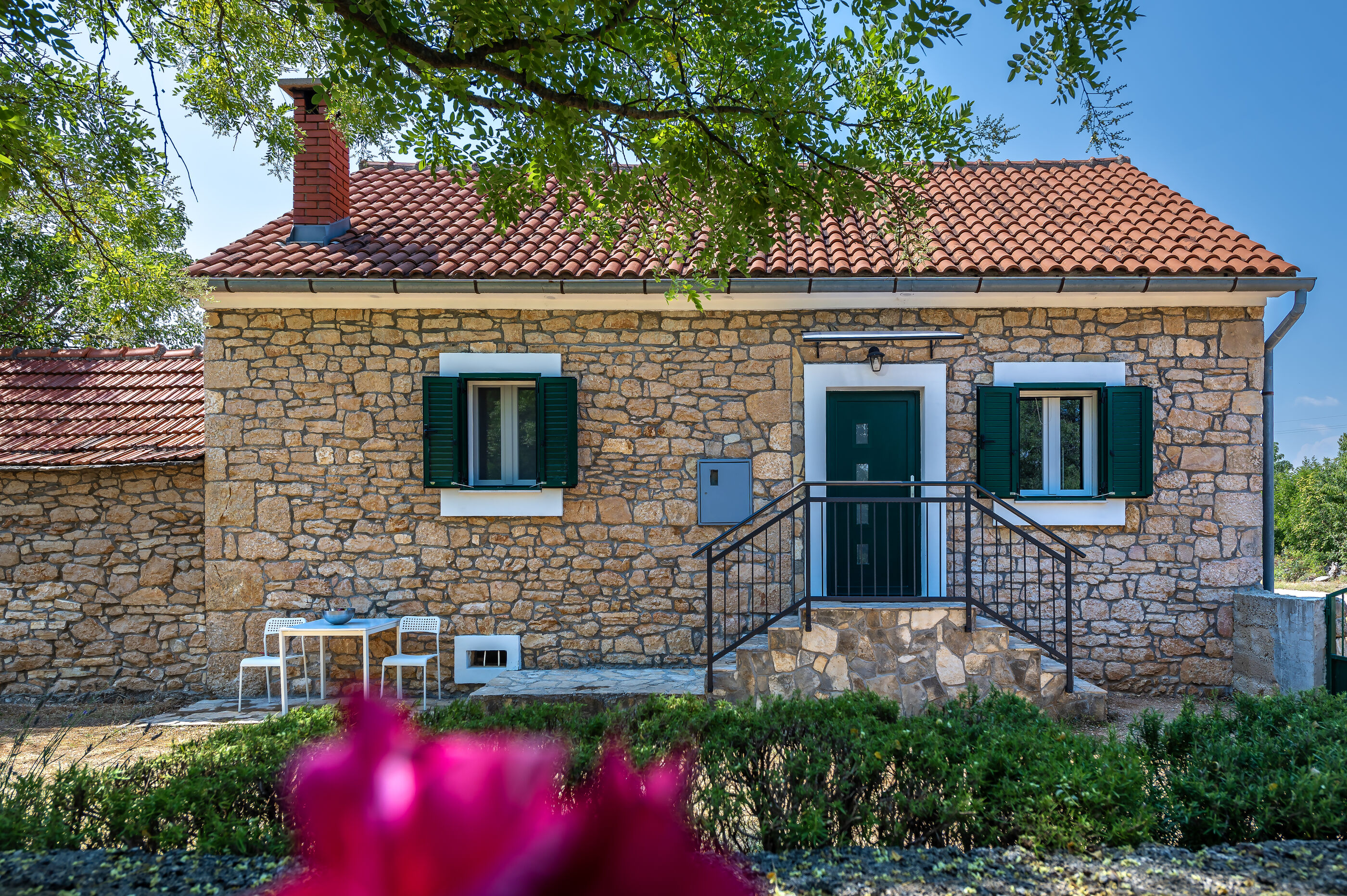 House STiKA 114371-K1