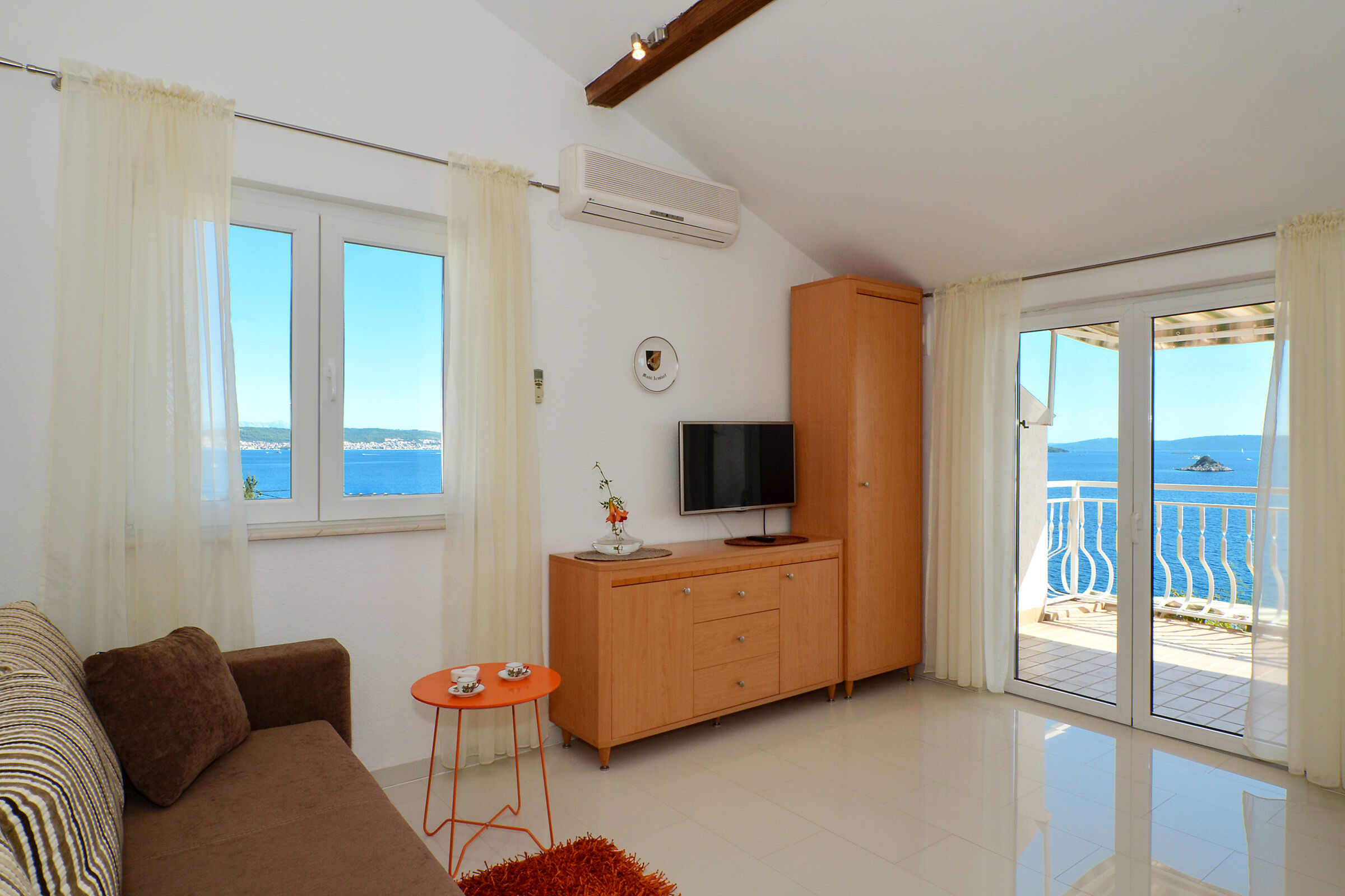 Apartments Inge 43921-A1