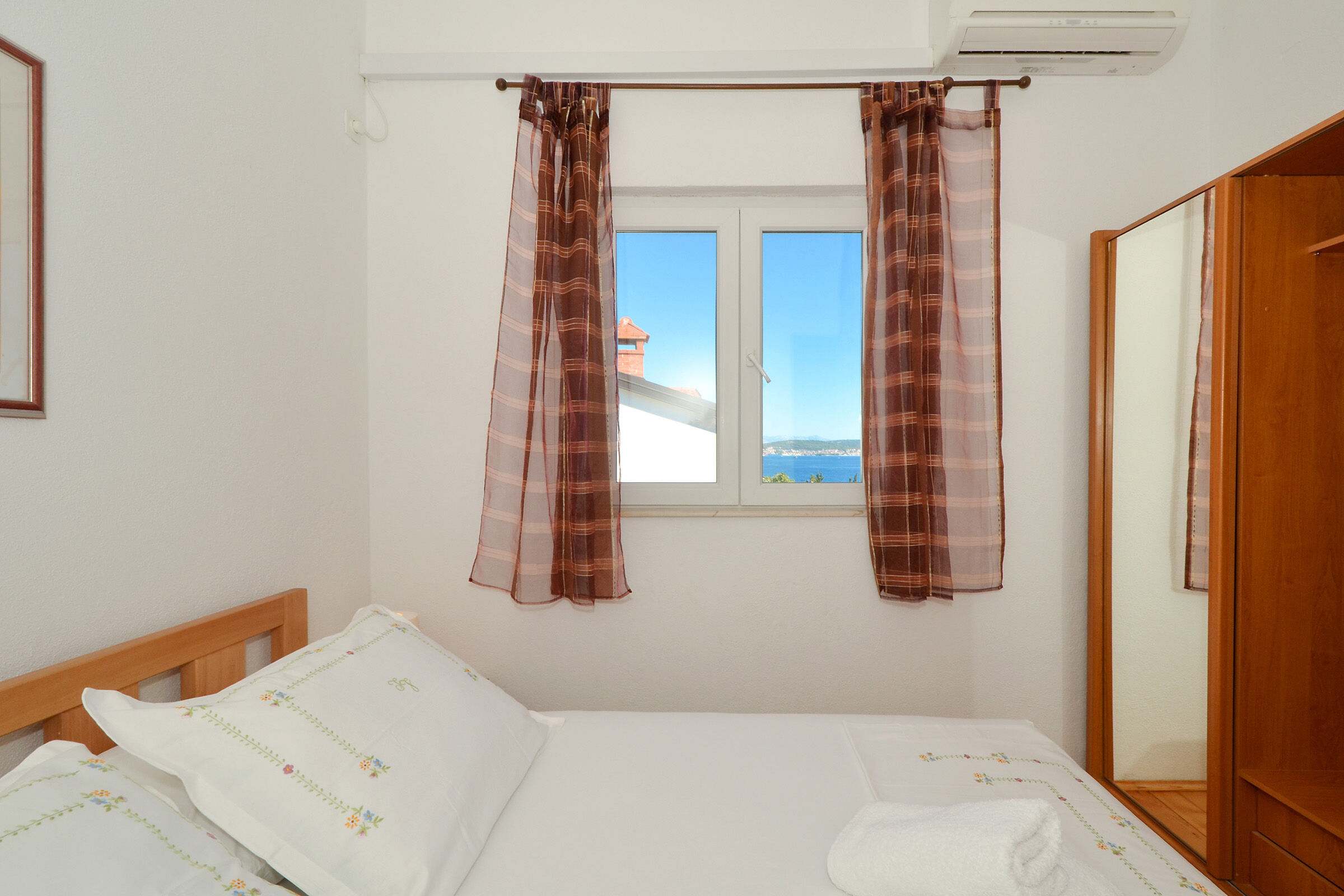 Apartments Inge 43921-A1