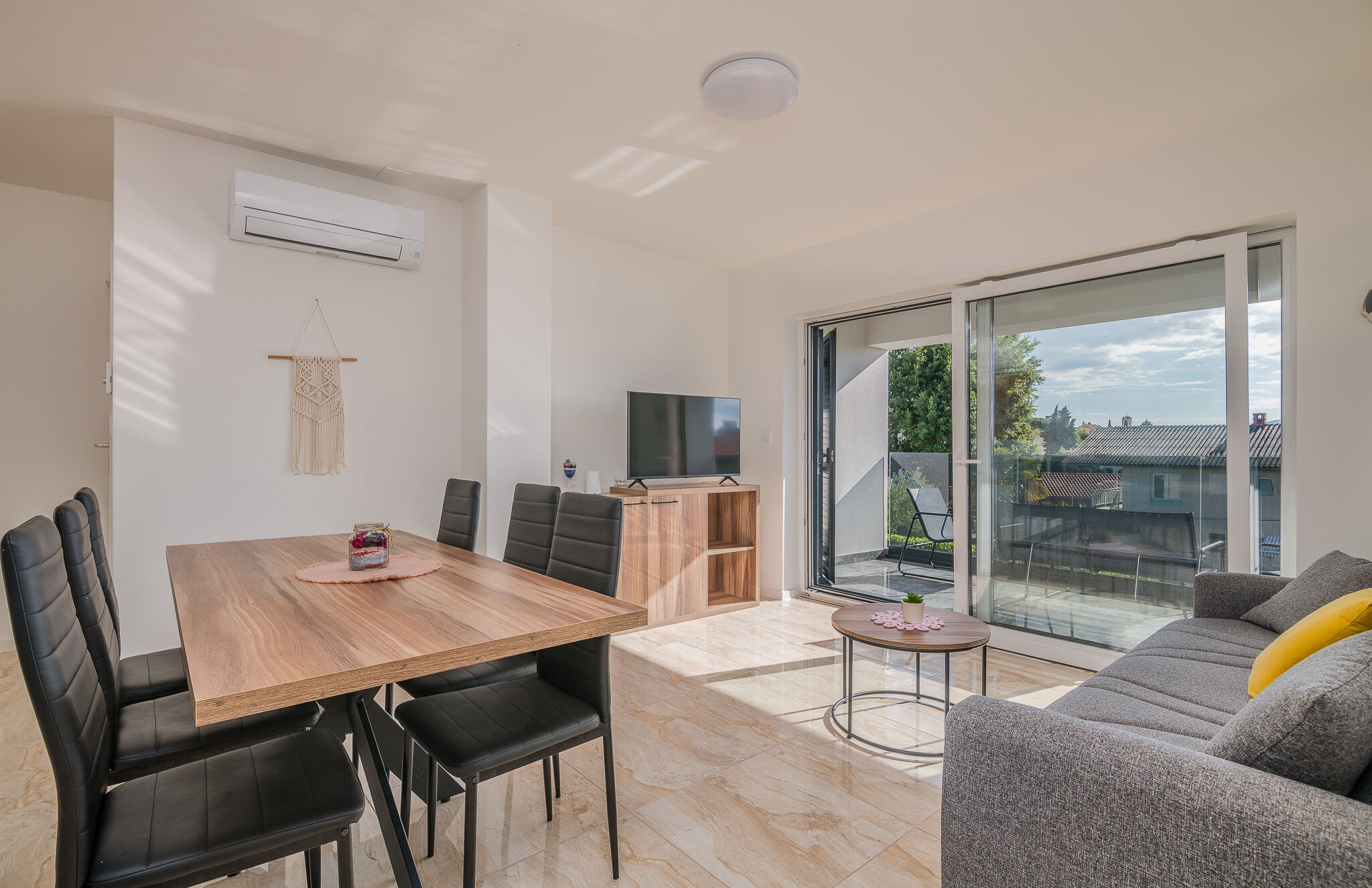 Apartments Martina 62218-A2