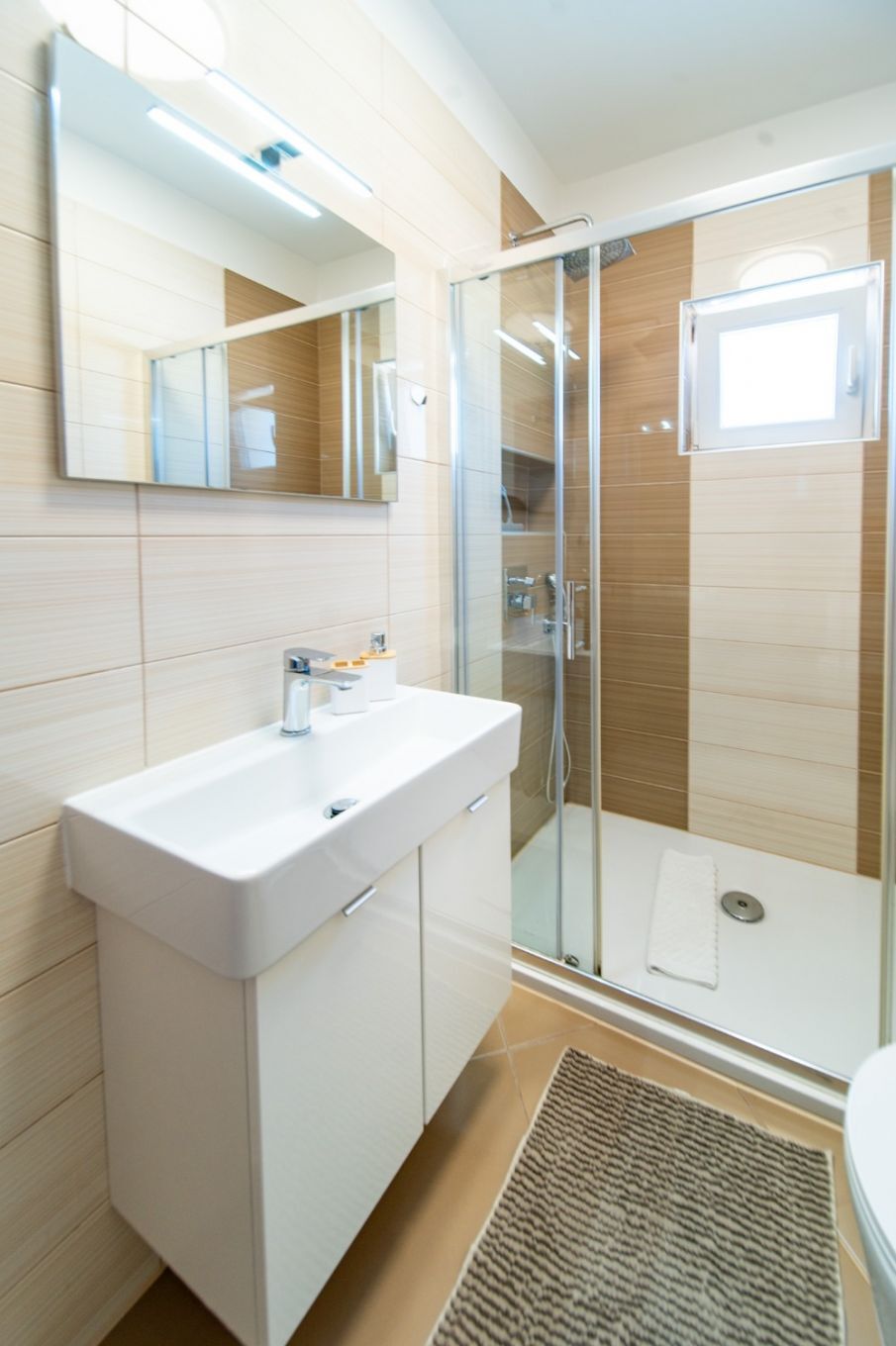 Apartments Spomenka 104761-A2
