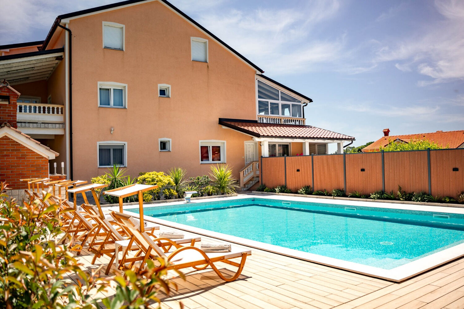 Apartments Spomenka 104761-A1